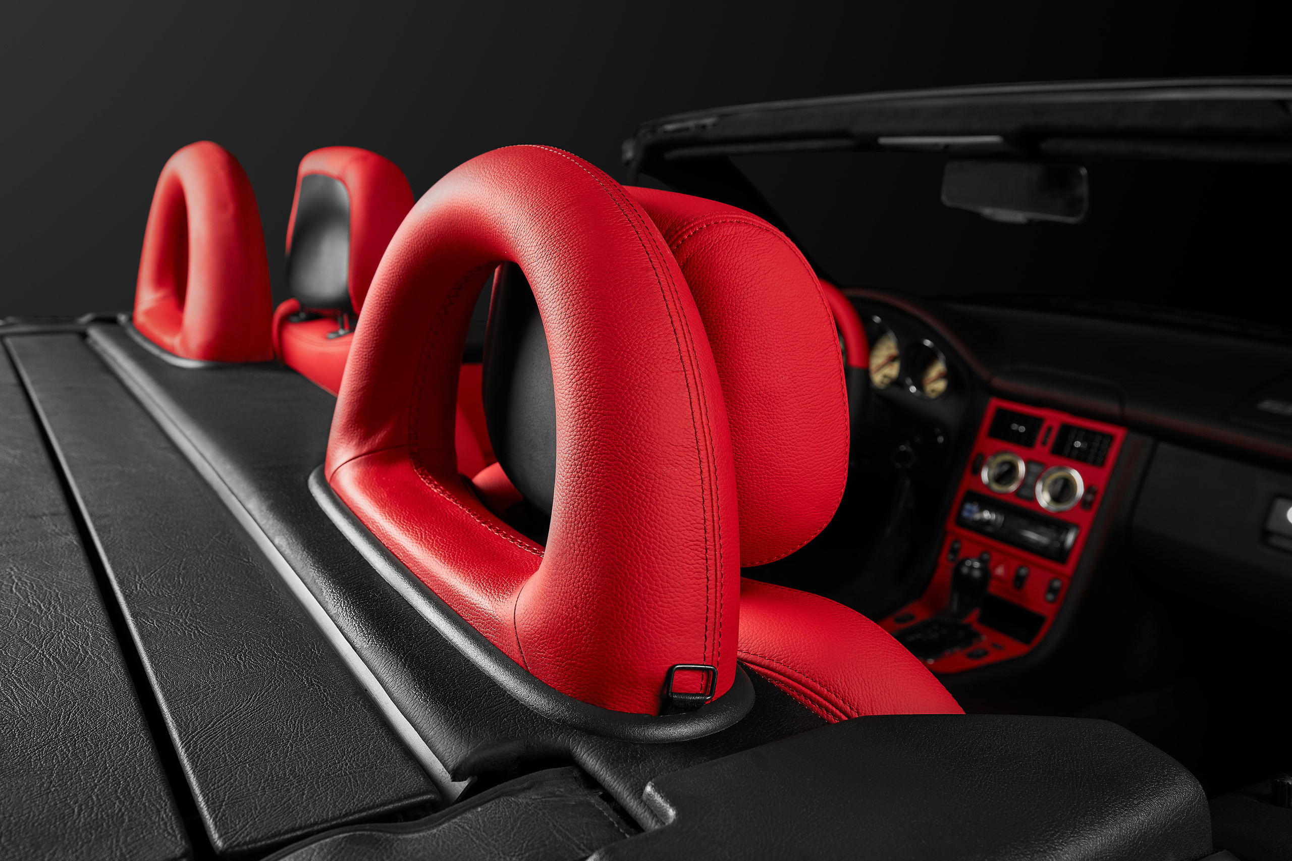 Mercedes-Benz SLK 230 Black Cabrio. Репортажный фотограф и ретушер в Москве Наталья Алексеева