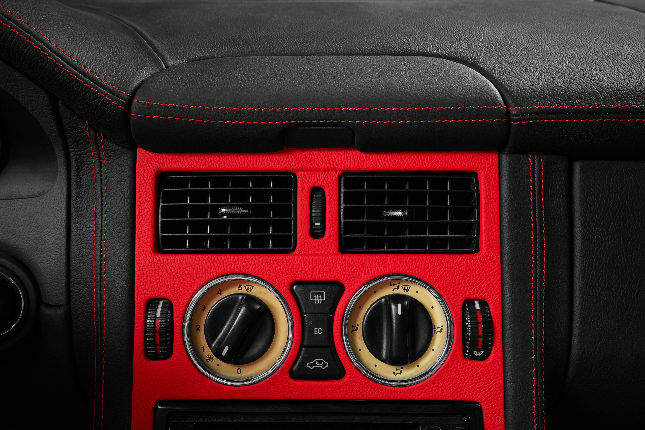 Mercedes-Benz SLK 230 Black Cabrio. Репортажный фотограф и ретушер в Москве Наталья Алексеева