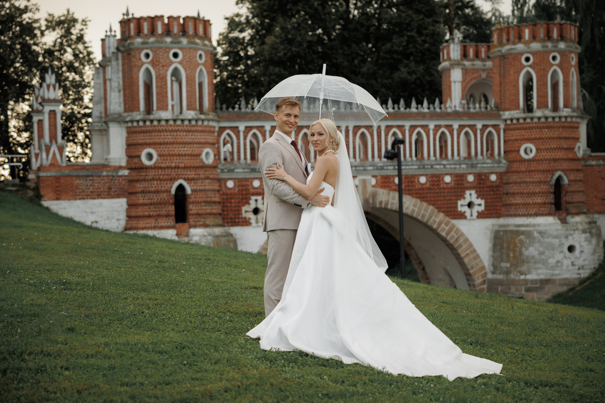 Отель «Милан», Шипиловский ЗАГС, прогулка в парке Царицыно. Свадебный и репортажный фотограф (Москва, Королев и другие)