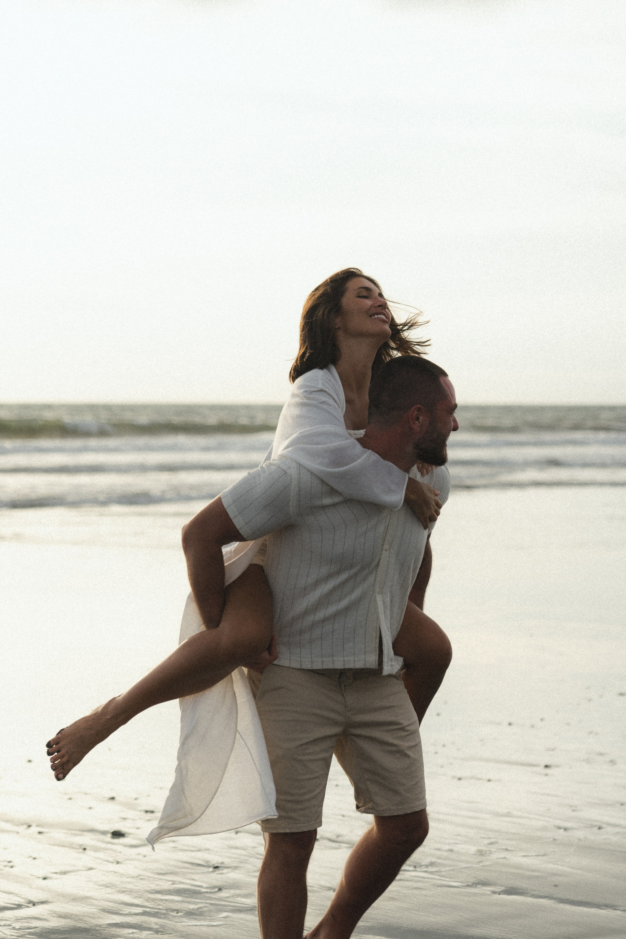 Диана и Евгений. Фотограф Alena Ray