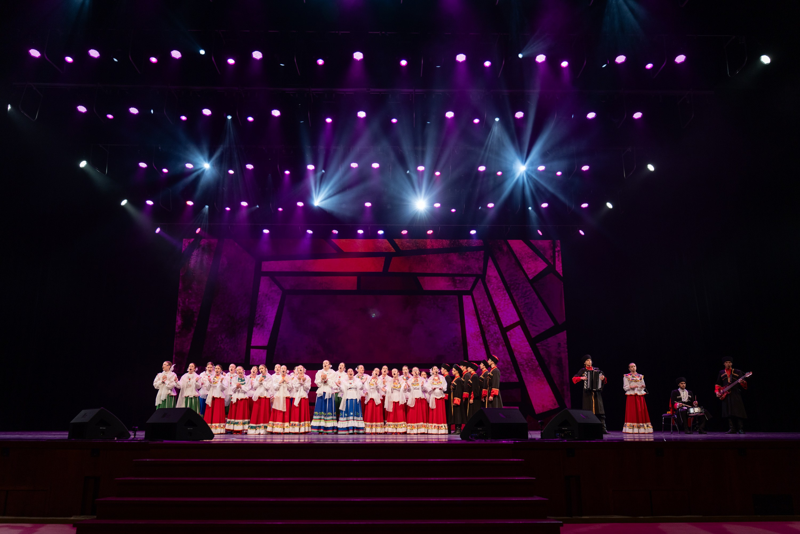 17 мая, г. Москва, Кремль, Концерт. Золотое яблочко