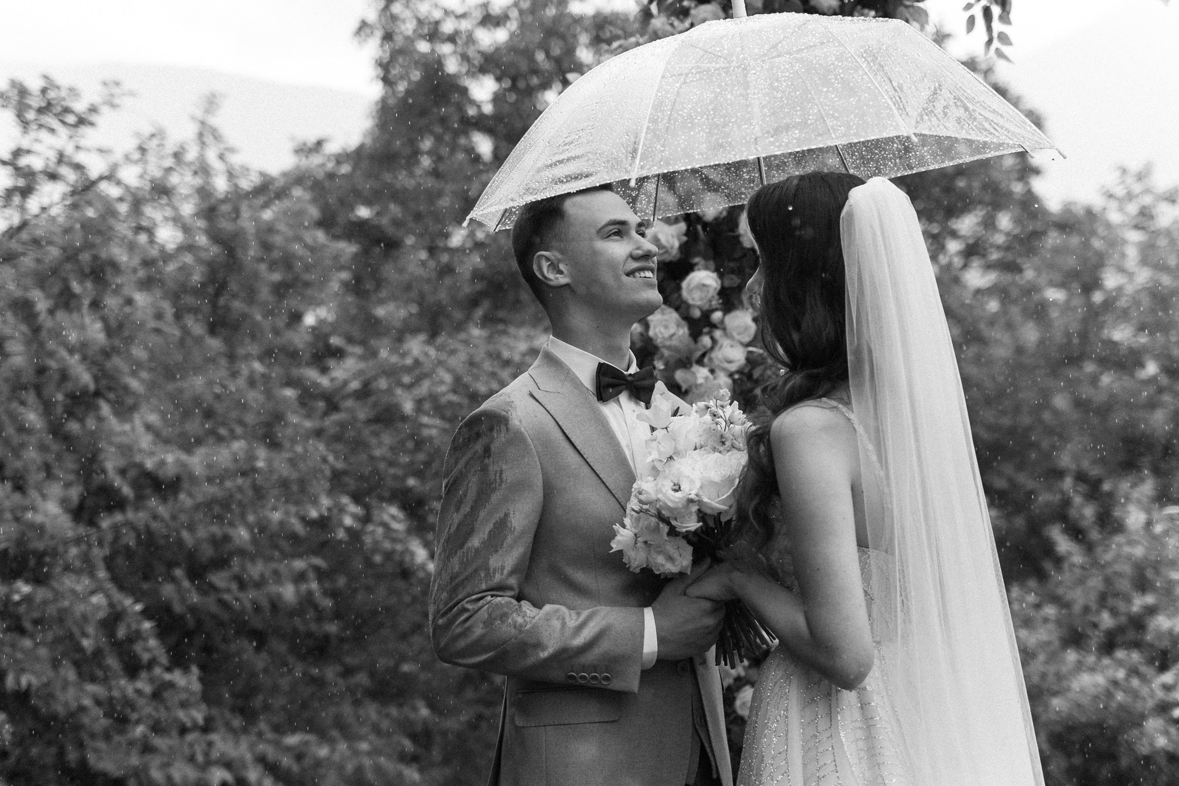 А дождь на окнах рисует. Sovushka DS