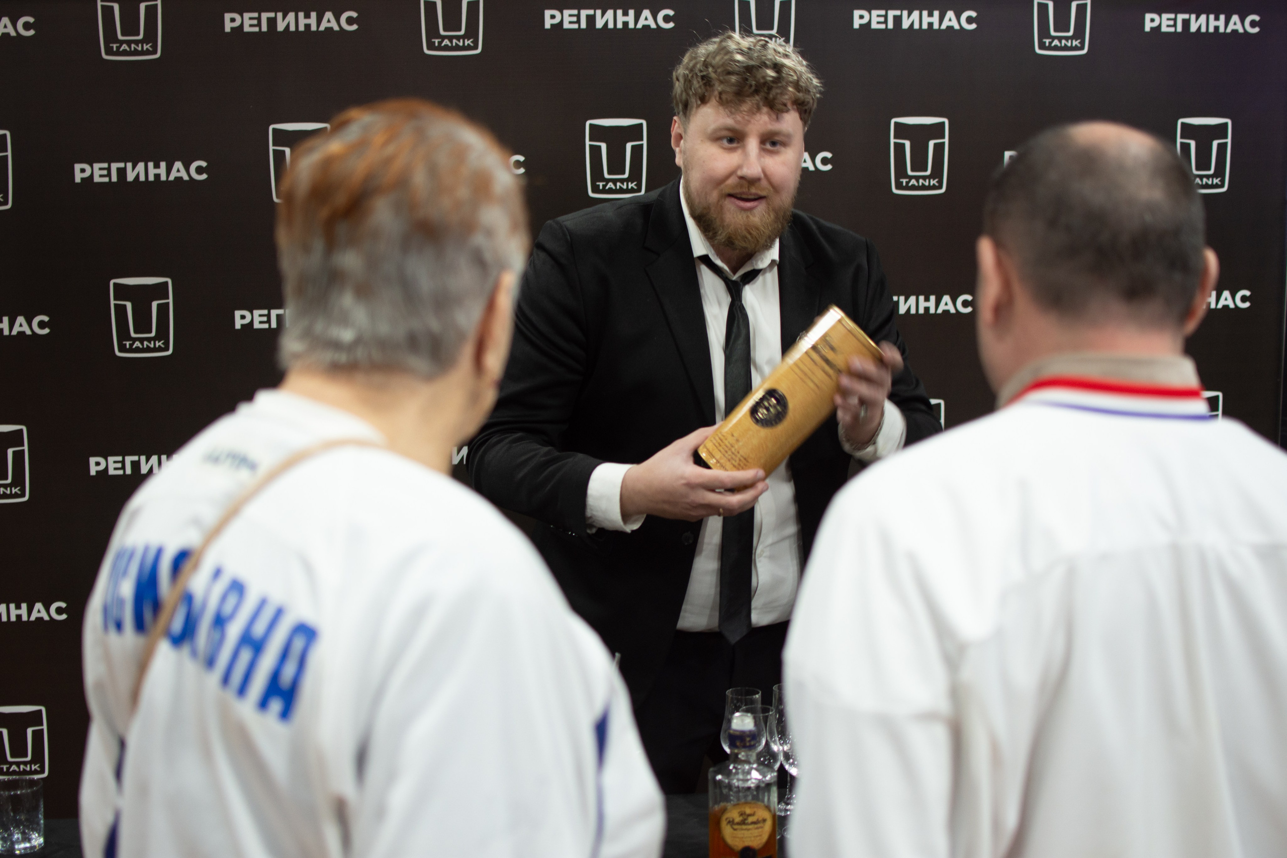Призетация ТАНК в арене Металлург. Evgeniy Roslov