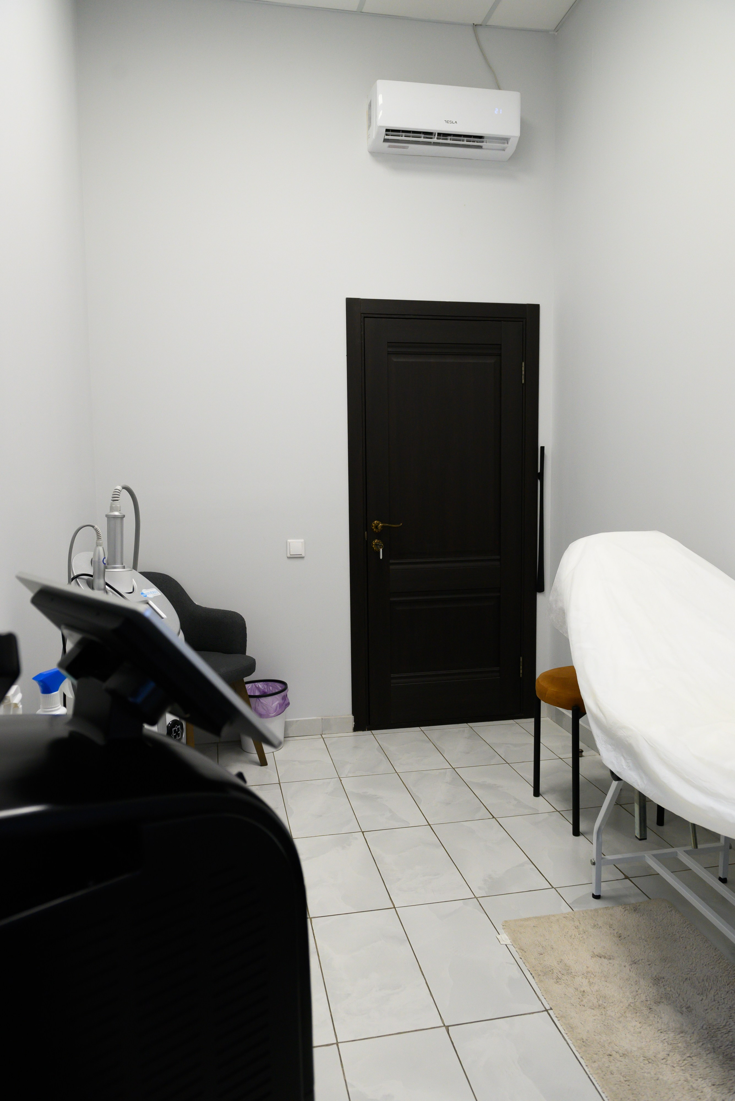 Интерьер для Яндекс карт «LaserVi». Фотограф Москва Настя Профотовна. Репортажные, свадебные и контент фотосессии