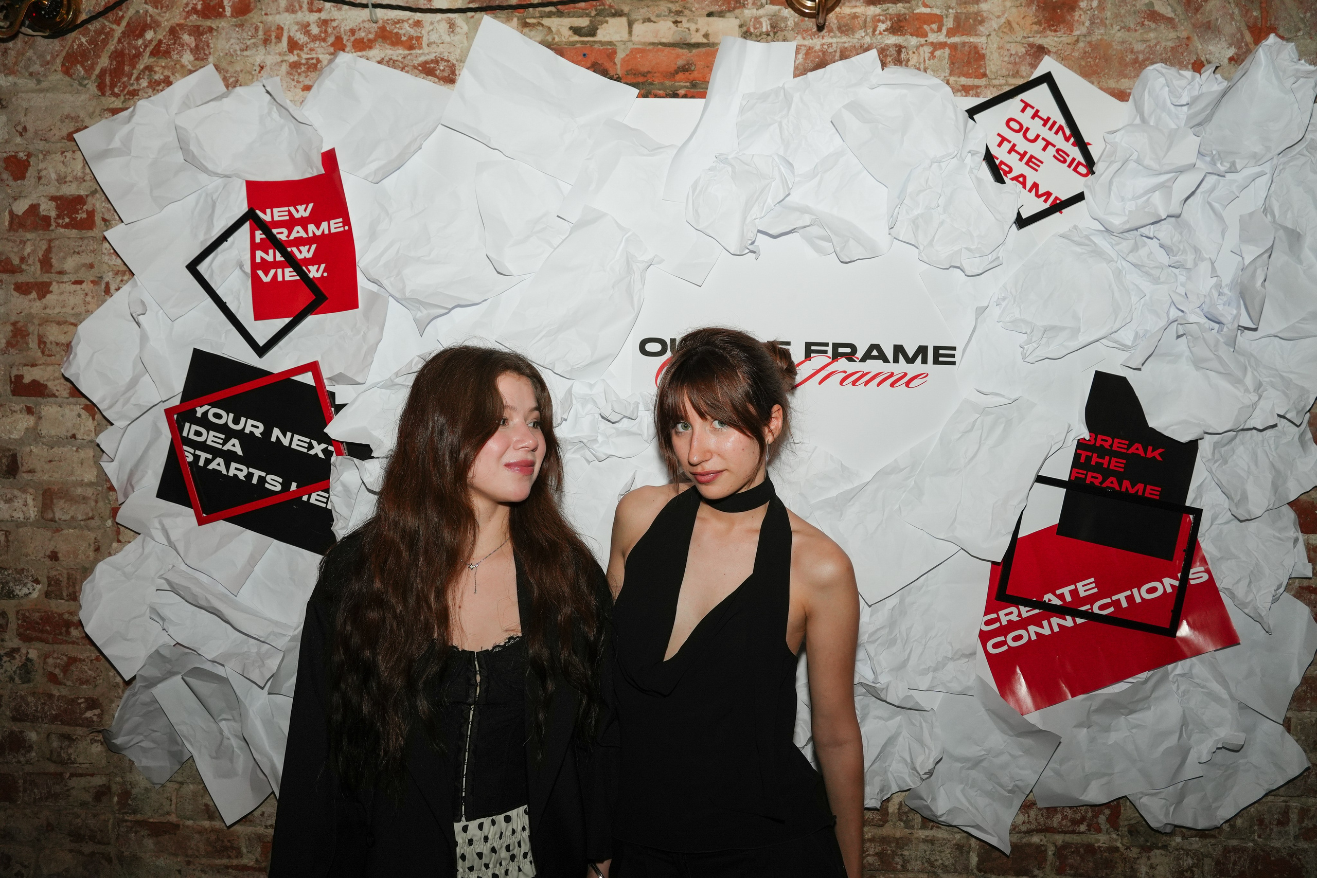 «OUT OF FRAME» / 18.06. Репортажный фотограф в Москве Старовойтов Матвей