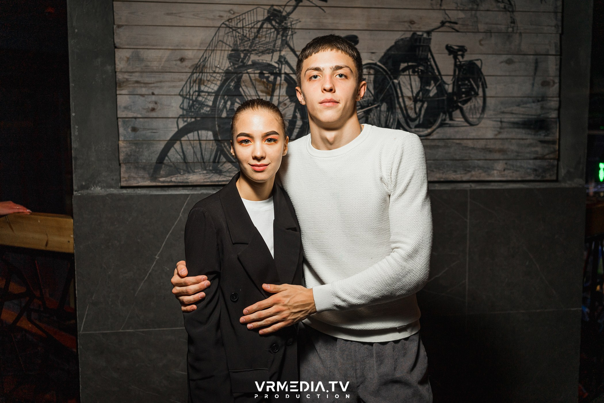 Halloween ARACHNOPHOBIA в баре «Друзья»