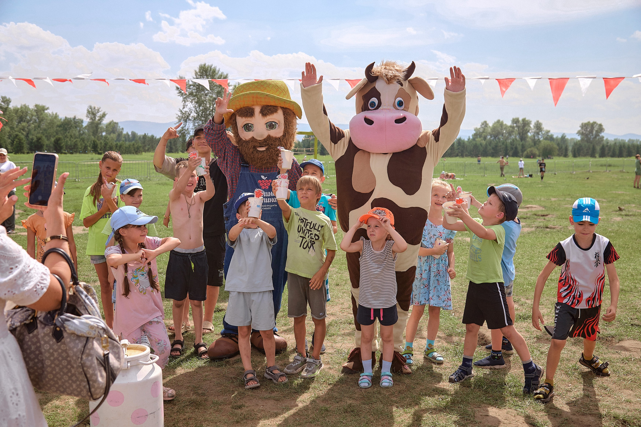 Портфолио репортажной фотосъёмки: эко-фестиваль "Калина-Малина". Фотограф Яковлев Роман — Красноярск