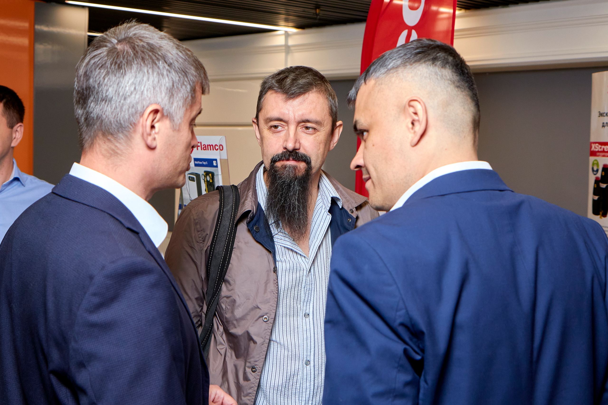 Мастер Ватт, конференция Екатеринбург 2023. Предметный и репортажный фотограф Алексей Кротов