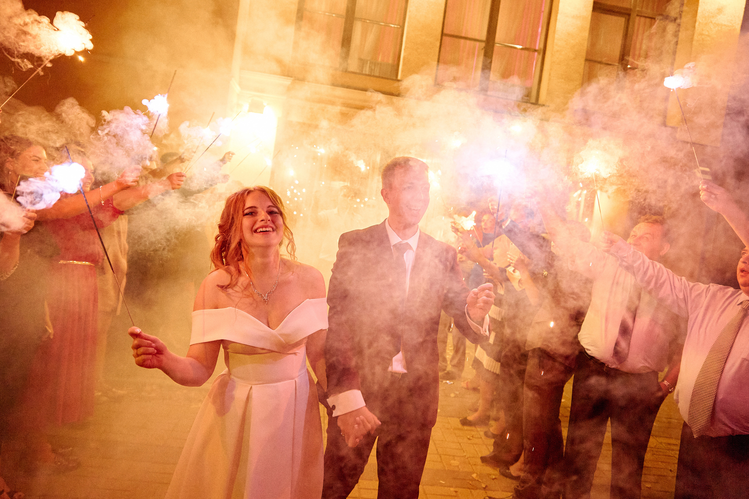 Свадебная съёмка в Нижнем Новгороде. Свадебный фотограф Антон Артюшин. Работаю в Нижнем Новгороде и Москве