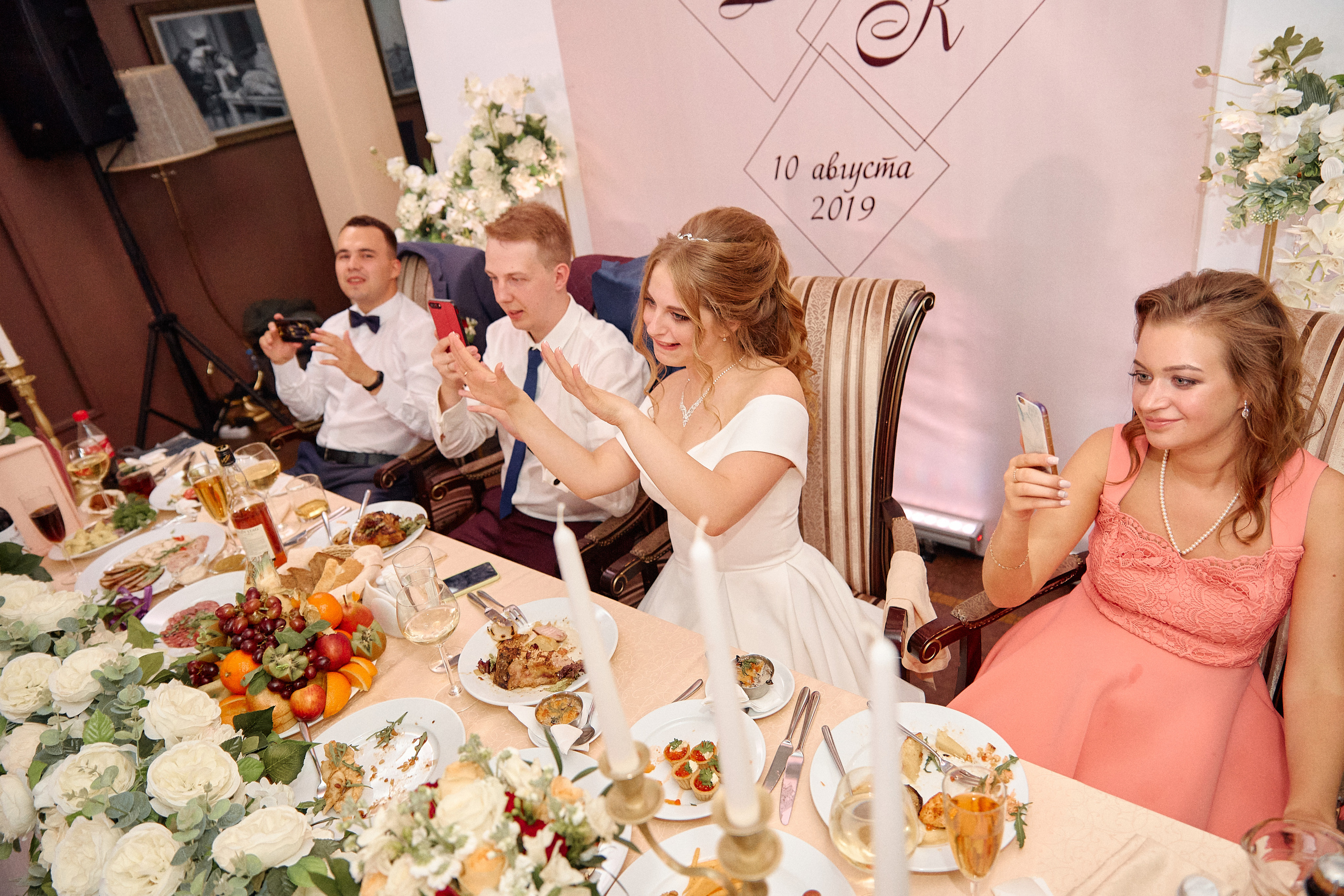 Свадебная съёмка в Нижнем Новгороде. Свадебный фотограф Антон Артюшин. Работаю в Нижнем Новгороде и Москве