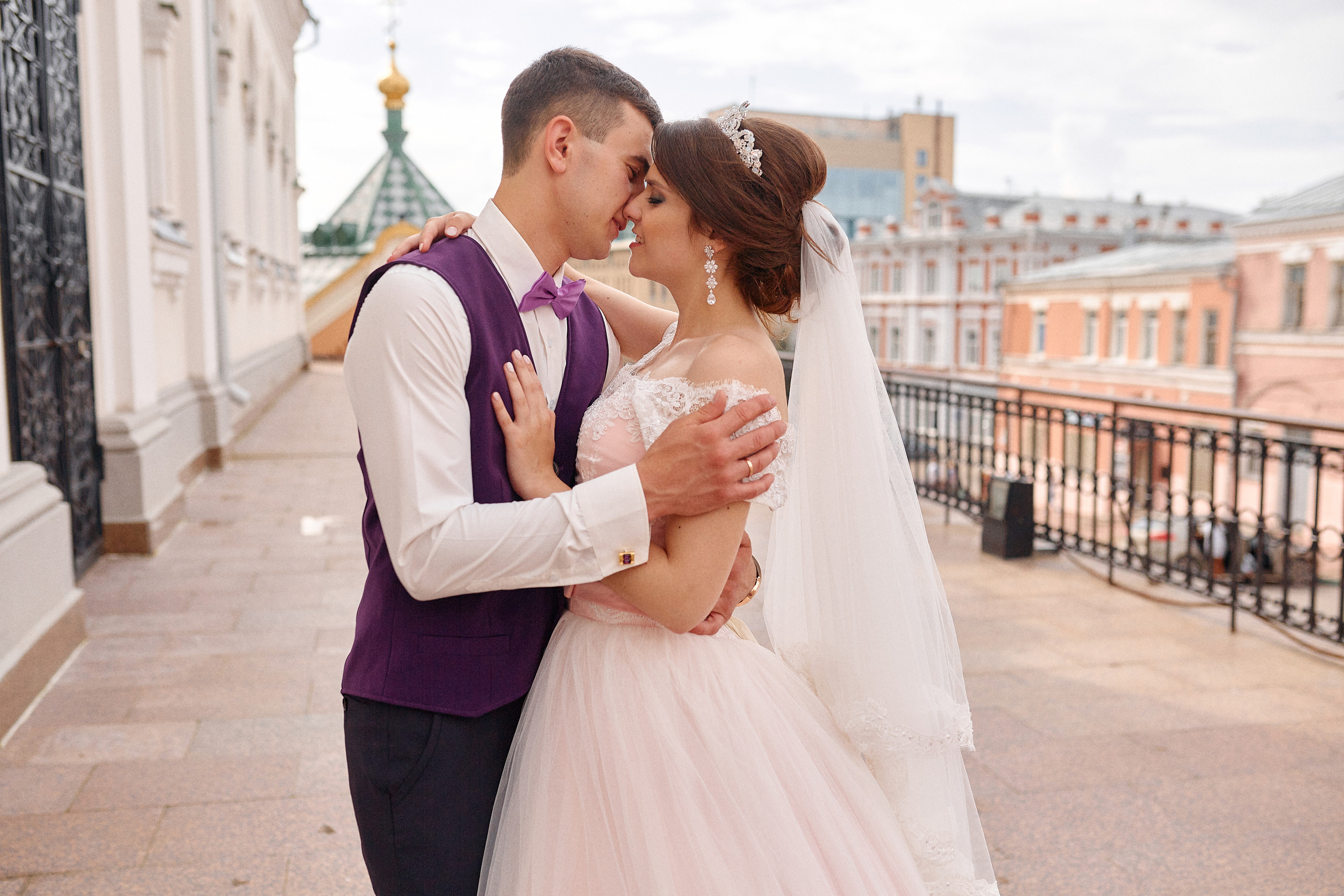 Фотосъёмка свадьбы в Нижнем Новгороде. Свадебный фотограф Антон Артюшин. Работаю в Нижнем Новгороде и Москве