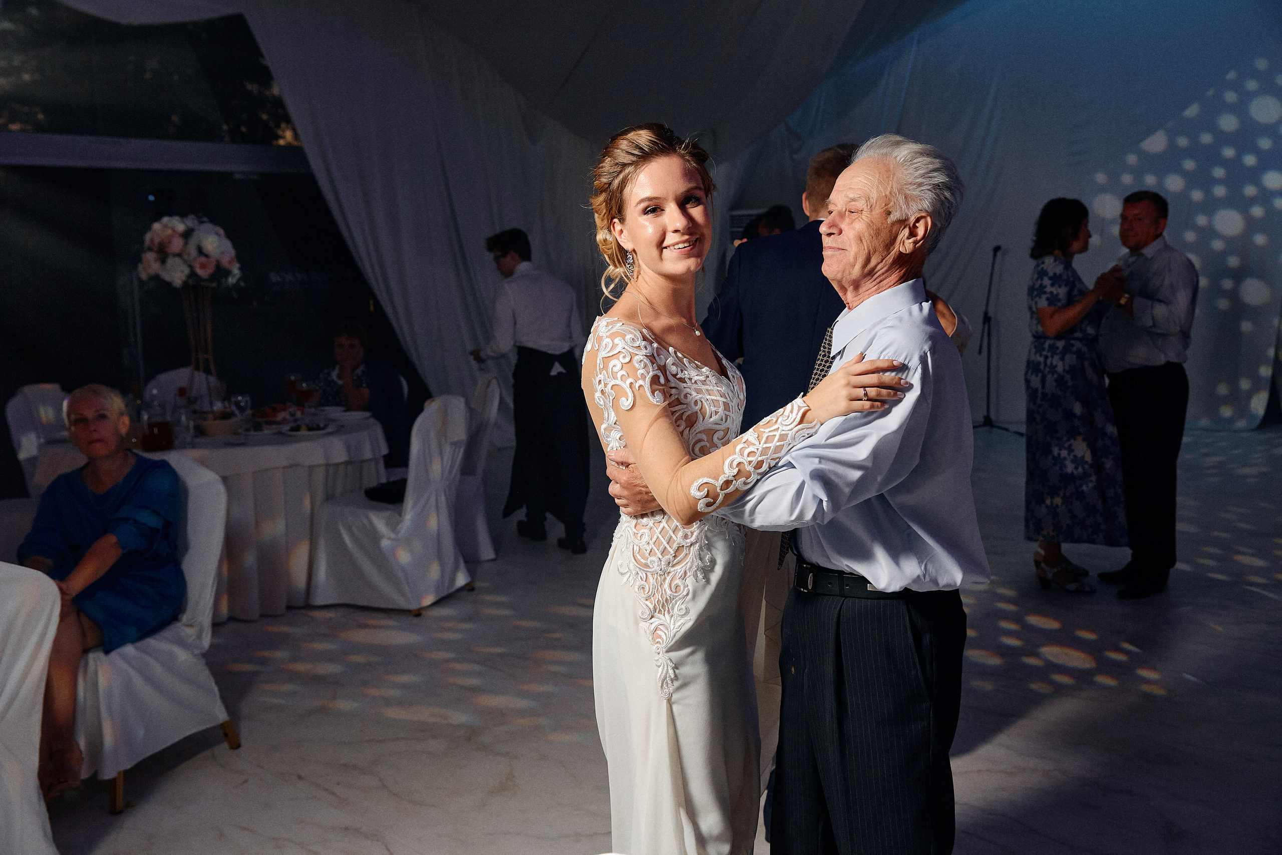 Съёмка летней свадьбы. Свадебный фотограф Антон Артюшин. Работаю в Нижнем Новгороде и Москве