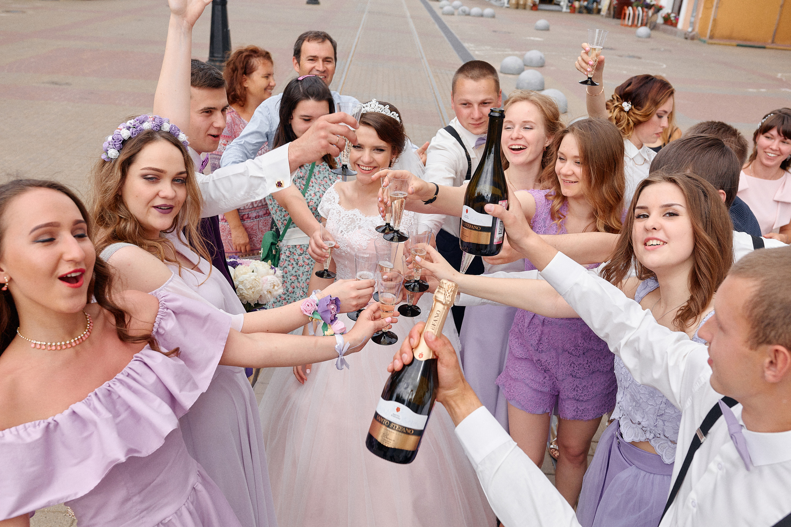 Фотосъёмка свадьбы в Нижнем Новгороде. Свадебный фотограф Антон Артюшин. Работаю в Нижнем Новгороде и Москве