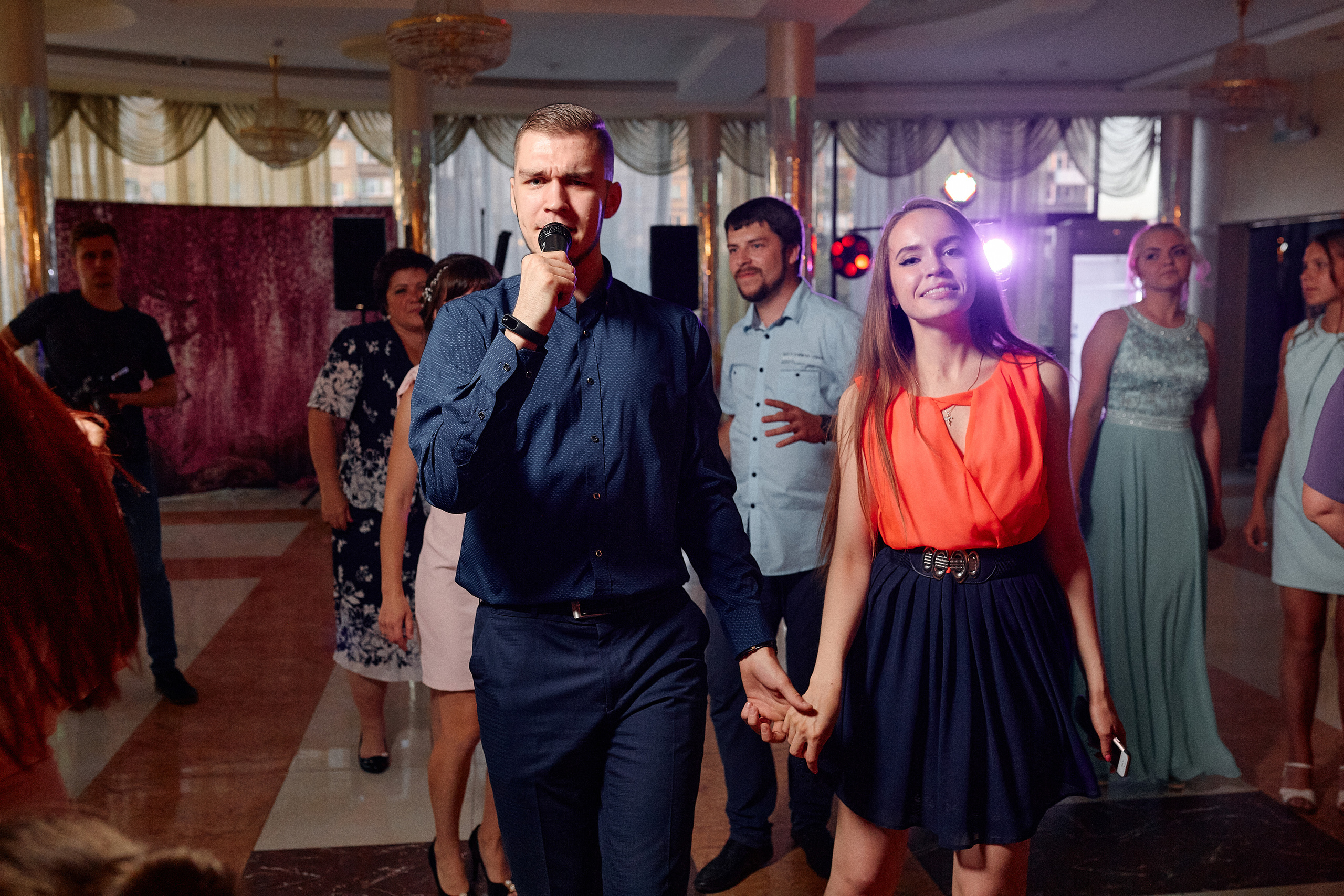 Фотосъёмка свадьбы в Нижнем Новгороде. Свадебный фотограф Антон Артюшин. Работаю в Нижнем Новгороде и Москве