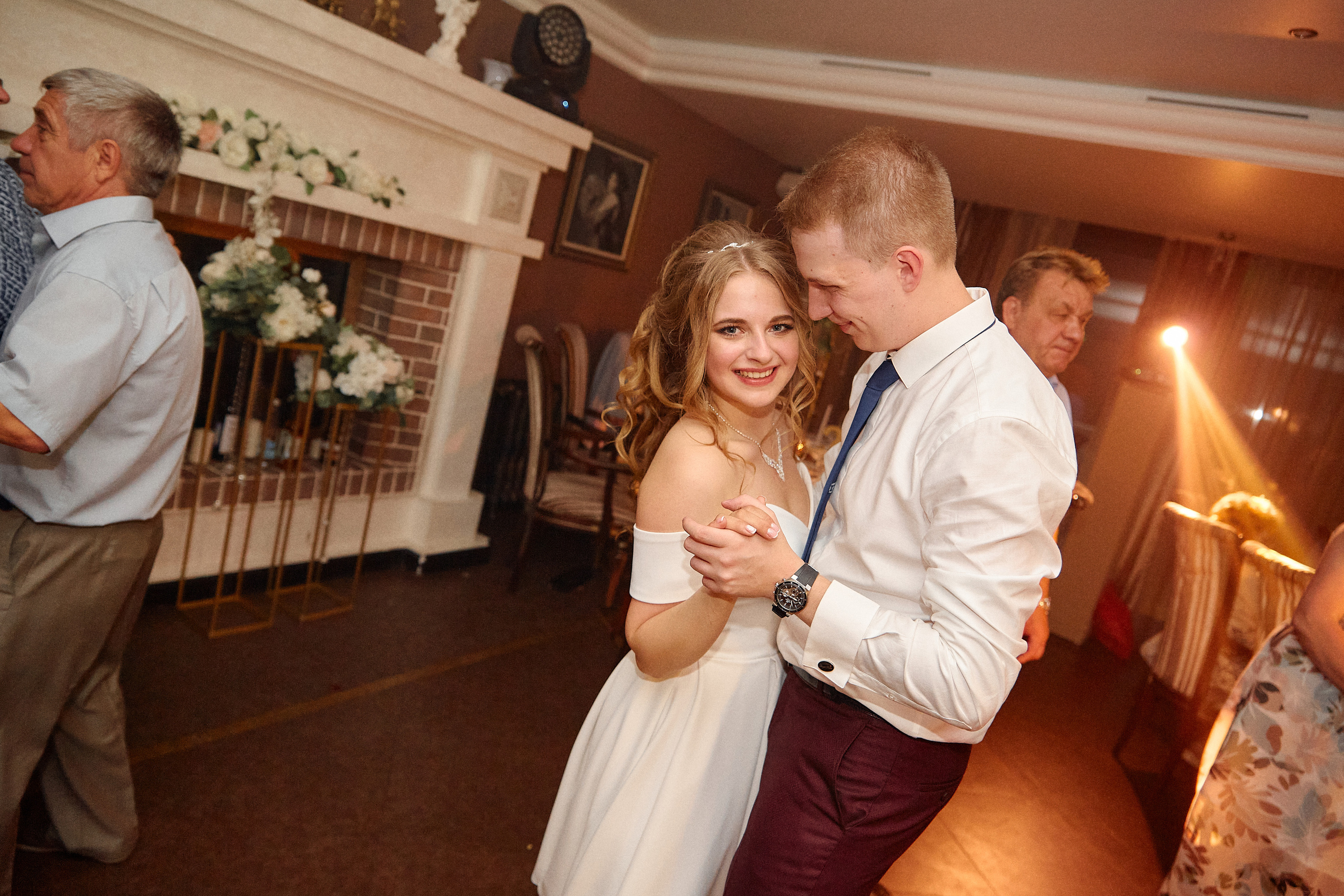 Свадебная съёмка в Нижнем Новгороде. Свадебный фотограф Антон Артюшин. Работаю в Нижнем Новгороде и Москве