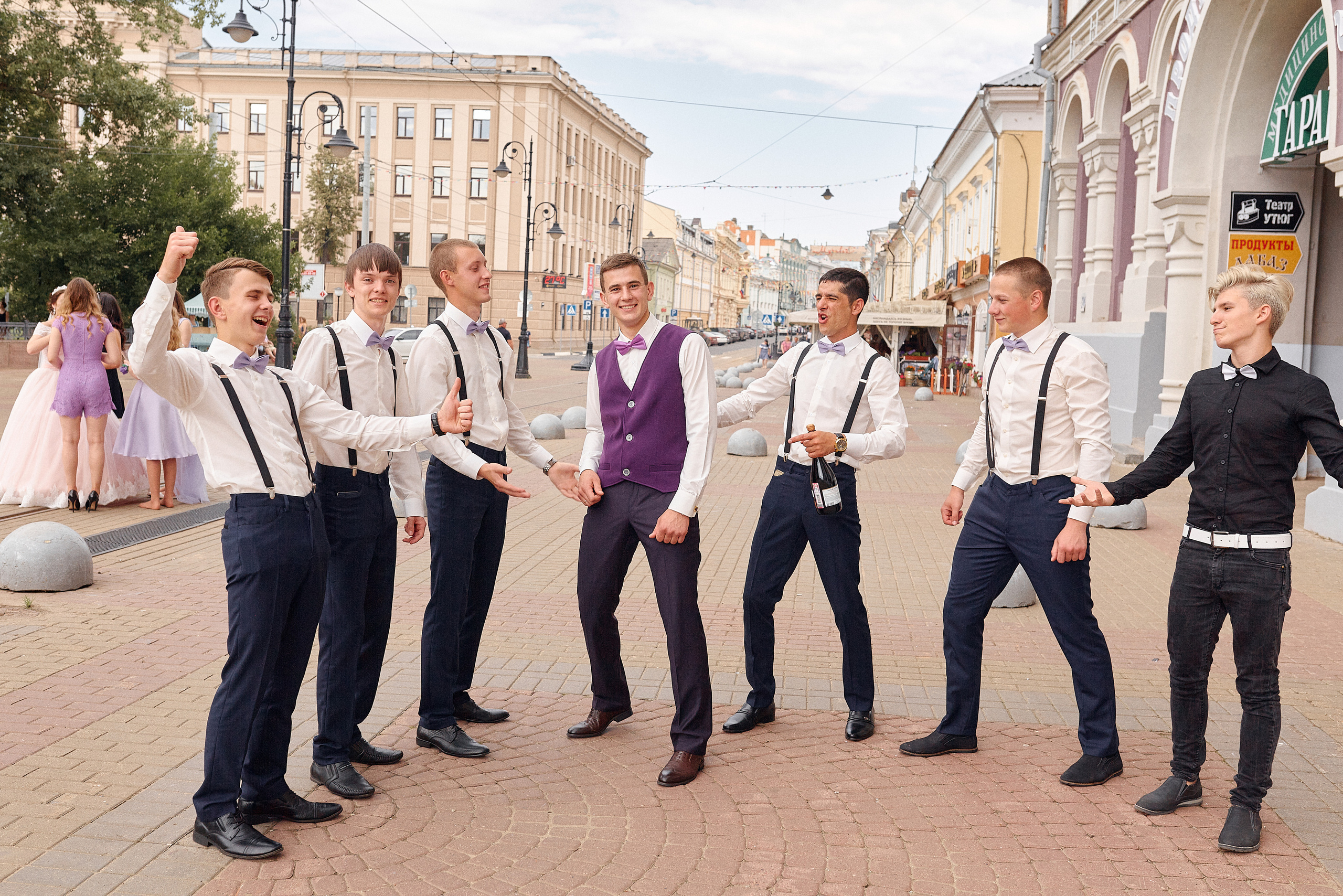 Фотосъёмка свадьбы в Нижнем Новгороде. Свадебный фотограф Антон Артюшин. Работаю в Нижнем Новгороде и Москве