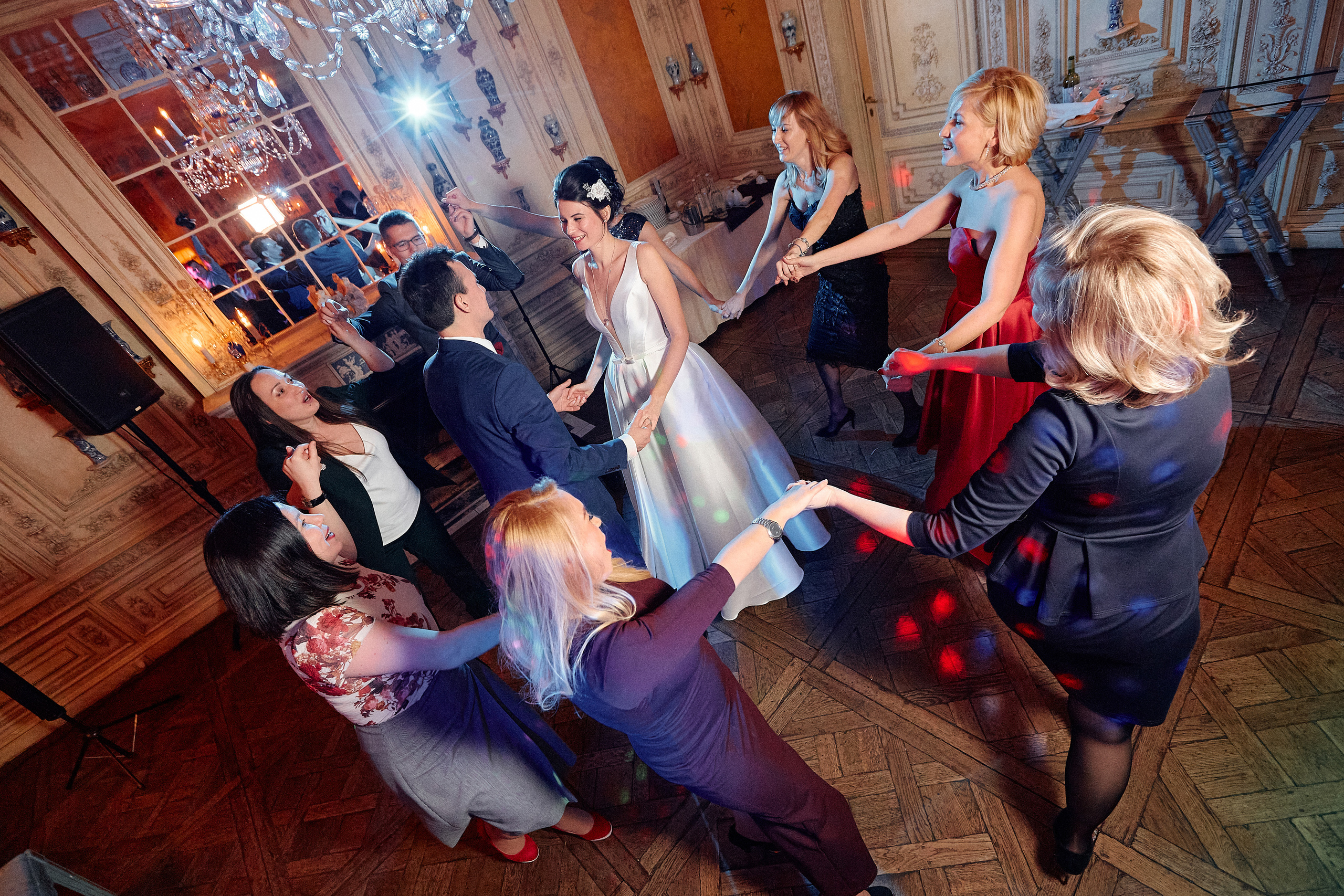 Свадебная съёмка в Москве. Свадебный фотограф Антон Артюшин. Работаю в Нижнем Новгороде и Москве