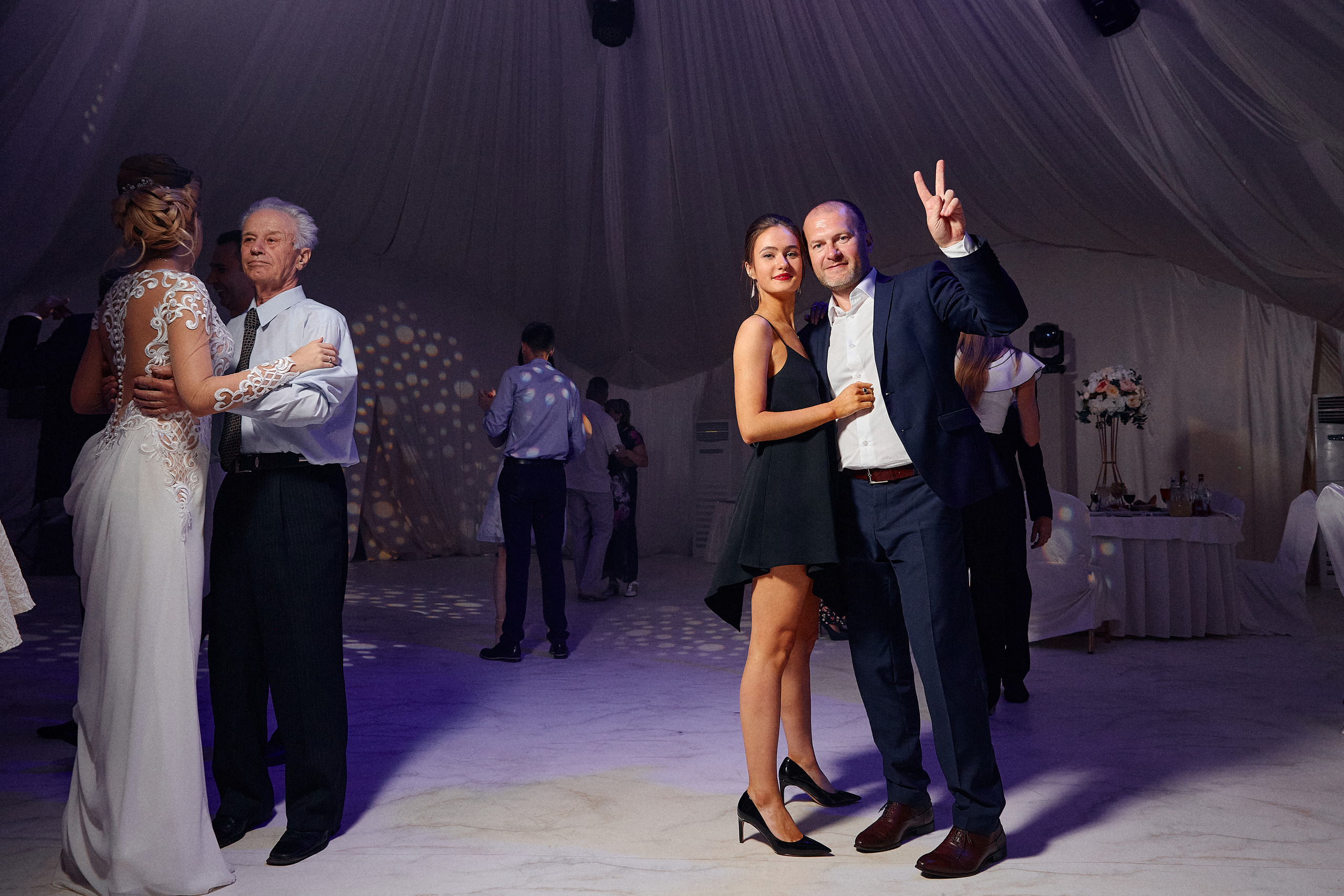 Съёмка летней свадьбы. Свадебный фотограф Антон Артюшин. Работаю в Нижнем Новгороде и Москве