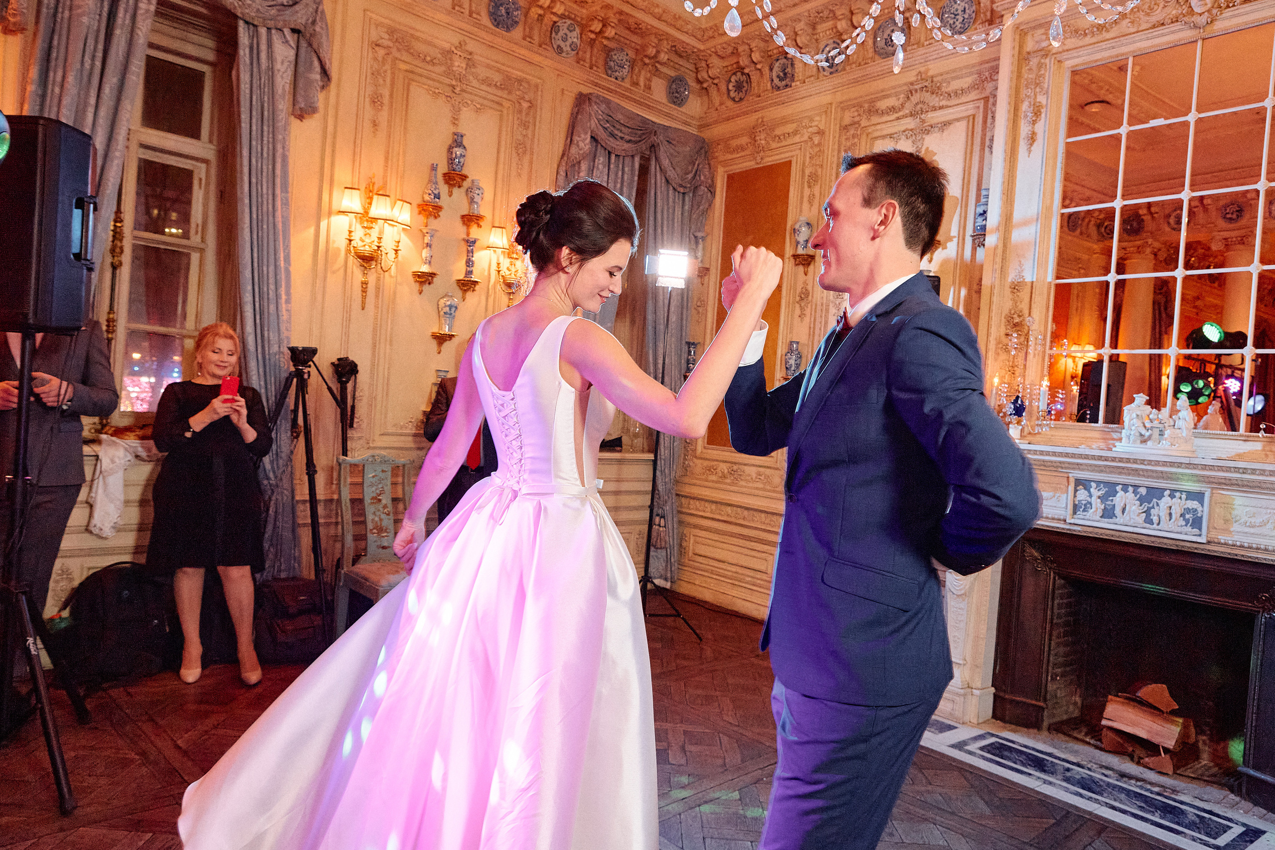 Свадебная съёмка в Москве. Свадебный фотограф Антон Артюшин. Работаю в Нижнем Новгороде и Москве