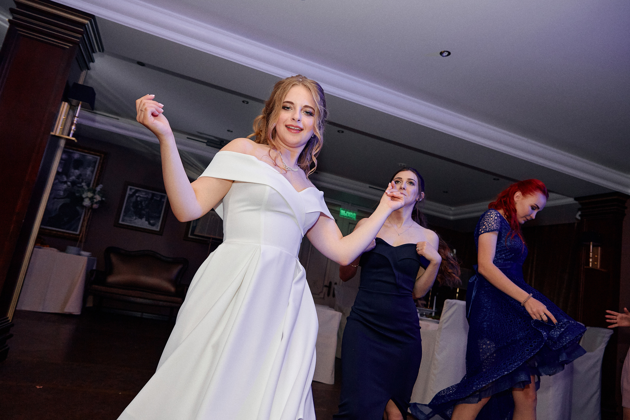 Свадебная съёмка в Нижнем Новгороде. Свадебный фотограф Антон Артюшин. Работаю в Нижнем Новгороде и Москве