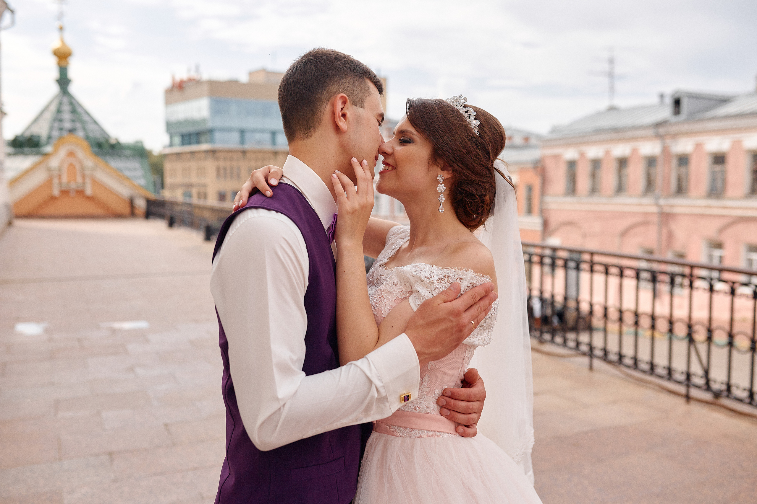 Фотосъёмка свадьбы в Нижнем Новгороде. Свадебный фотограф Антон Артюшин. Работаю в Нижнем Новгороде и Москве