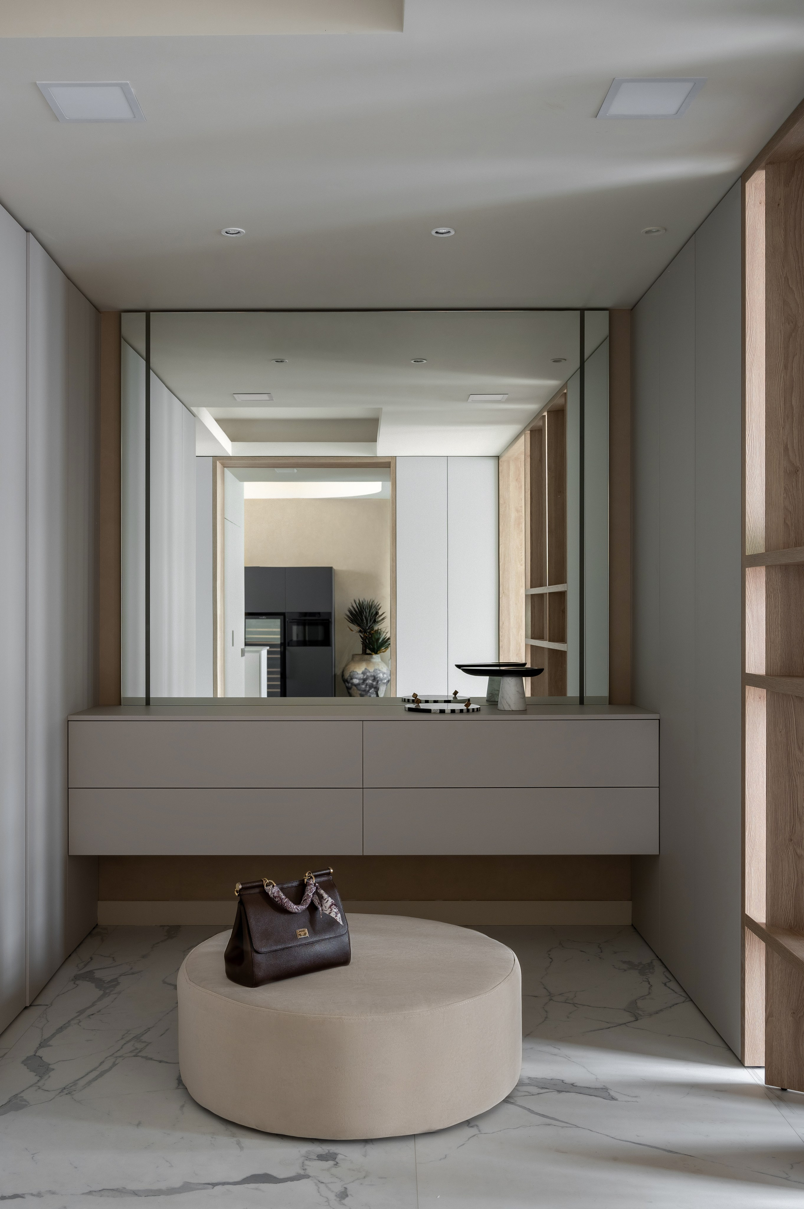 LP318sqm. МАКСИМОВИЧ бюро дизайна интерьера полного цикла