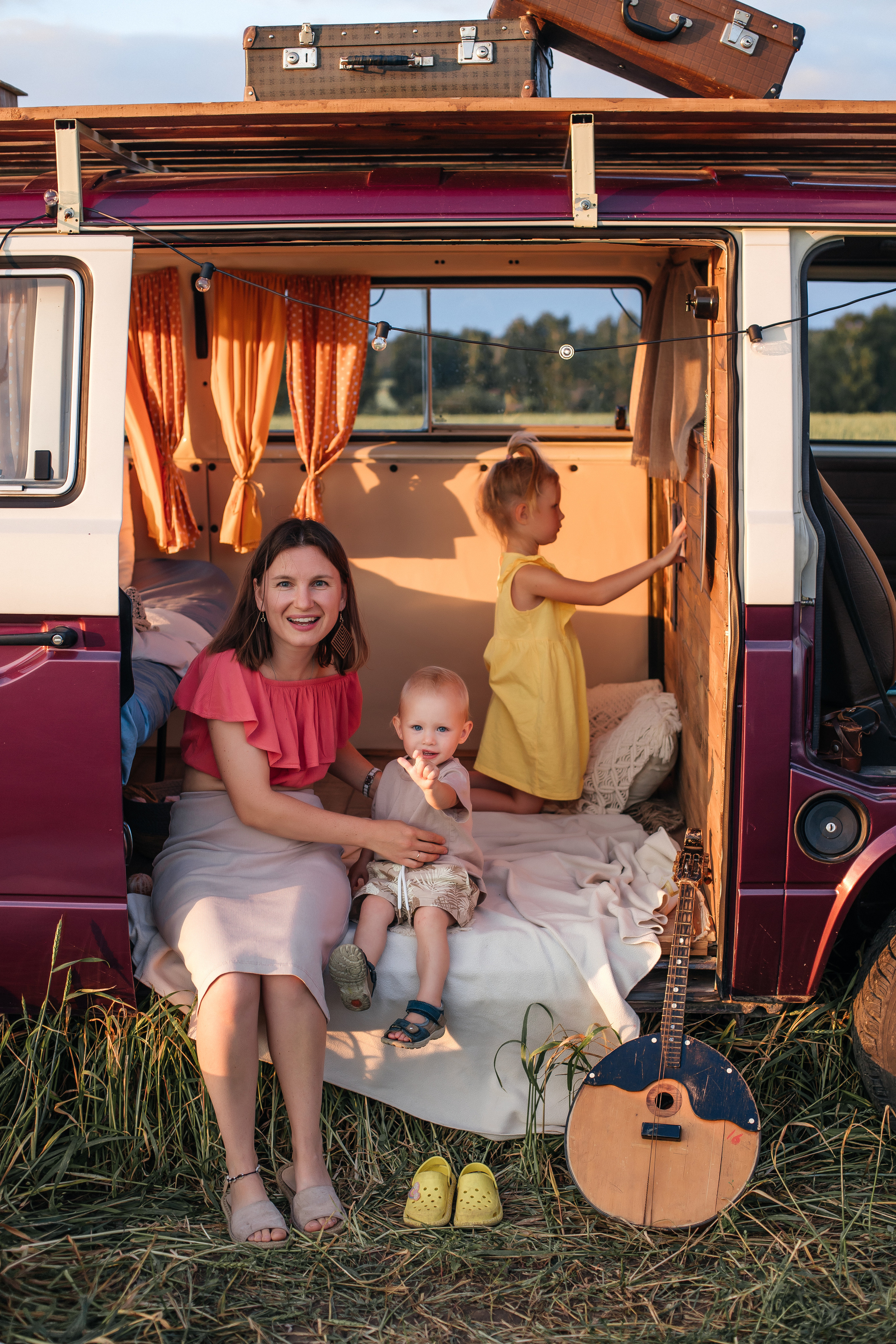 Майя и ребятишки. Фотограф Сочи, Екатеринбург, Евгения Ефимова