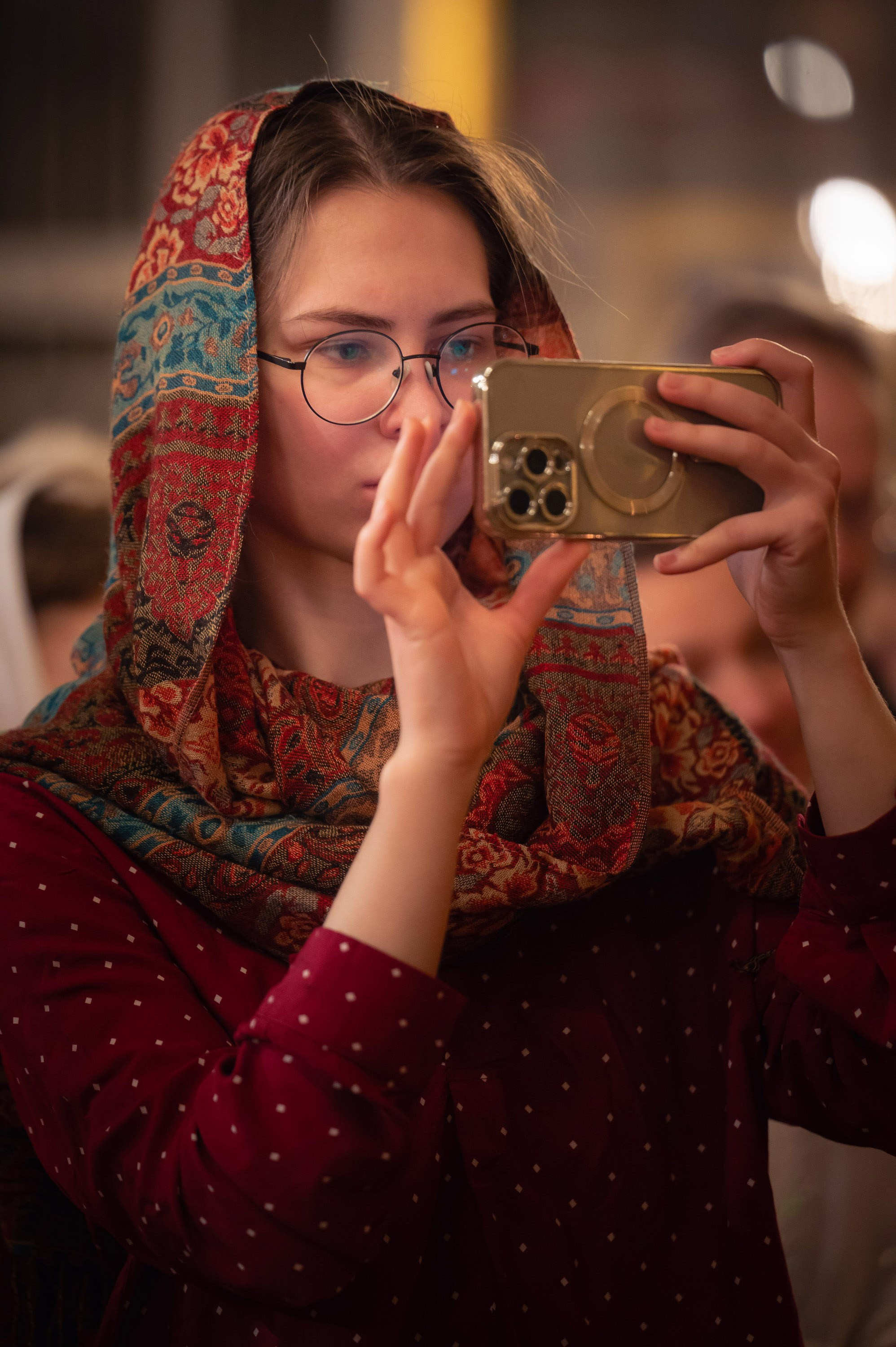 Богородский храм. Пасха. Полунощница, Божественная литургия. Антон и Татьяна Денисенко — В храме