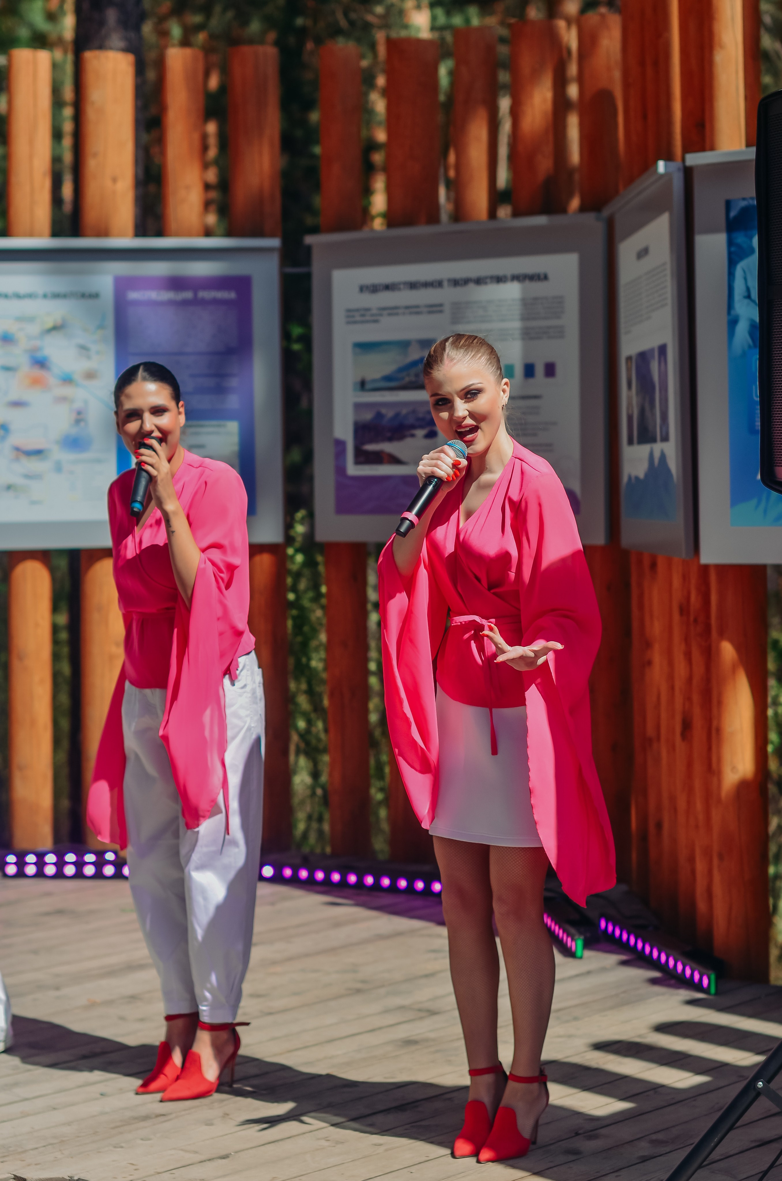 Фестиваль «Цветение Маральника на Алтае 2025». Фоторепортаж. Денисова Аля — фотограф для парных съемок и индивидуальных историй в Барнауле