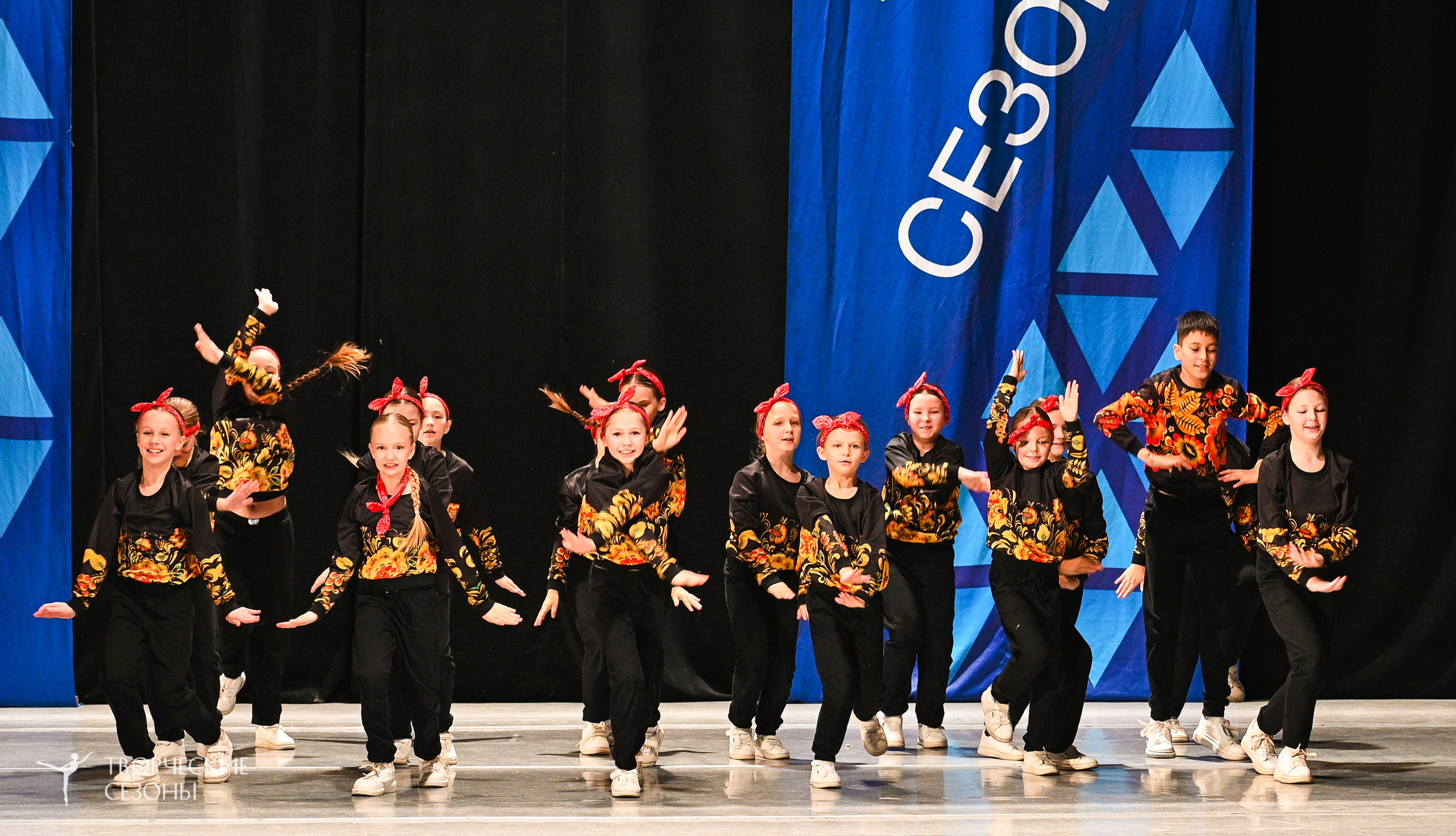 22.11.2025 IV Всероссийский хореографический фестиваль «Россия танцует на Волге». Медиастудия Фото Концепт