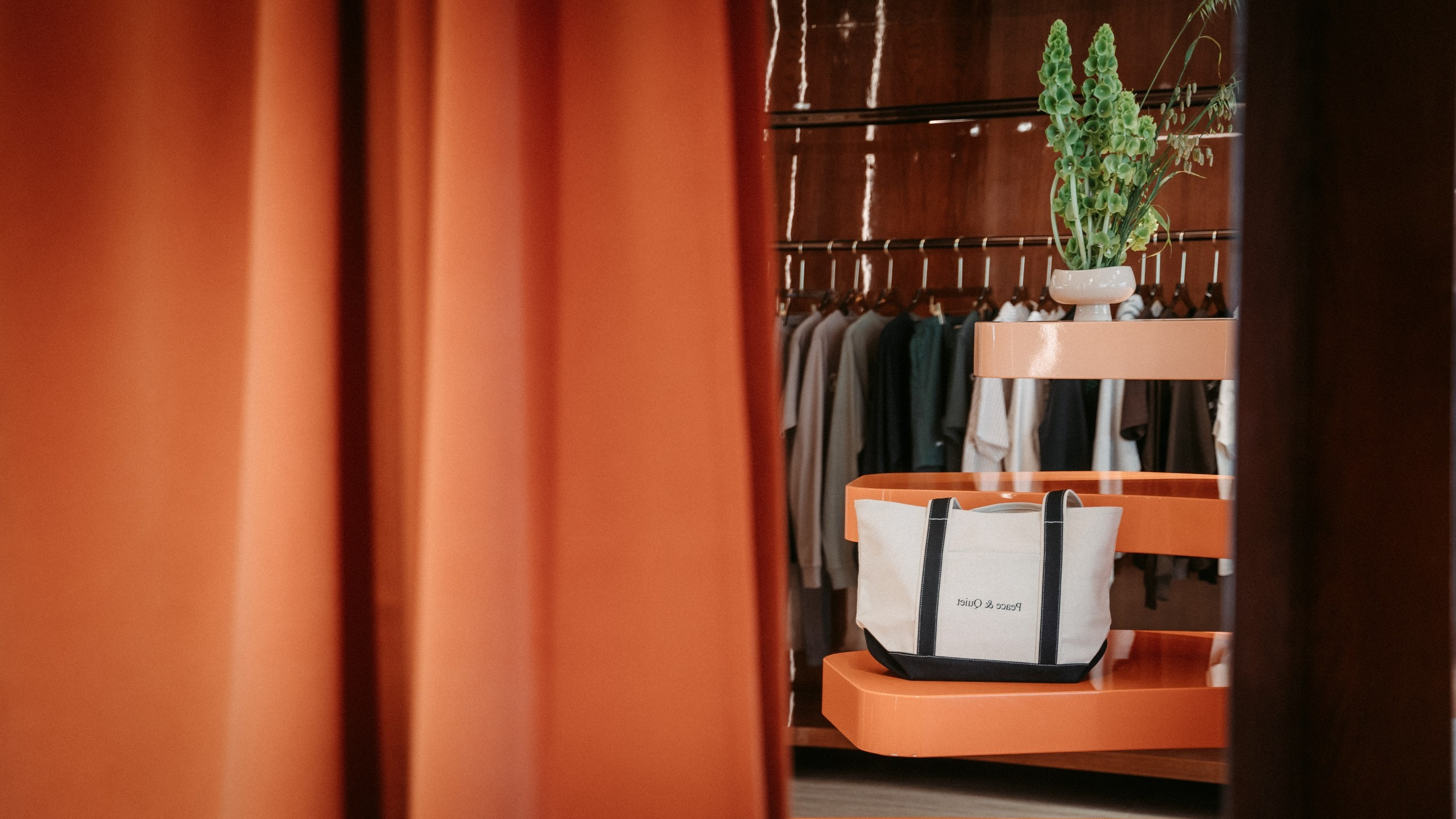 Round Around. Саша Копылов, фотограф в Казани