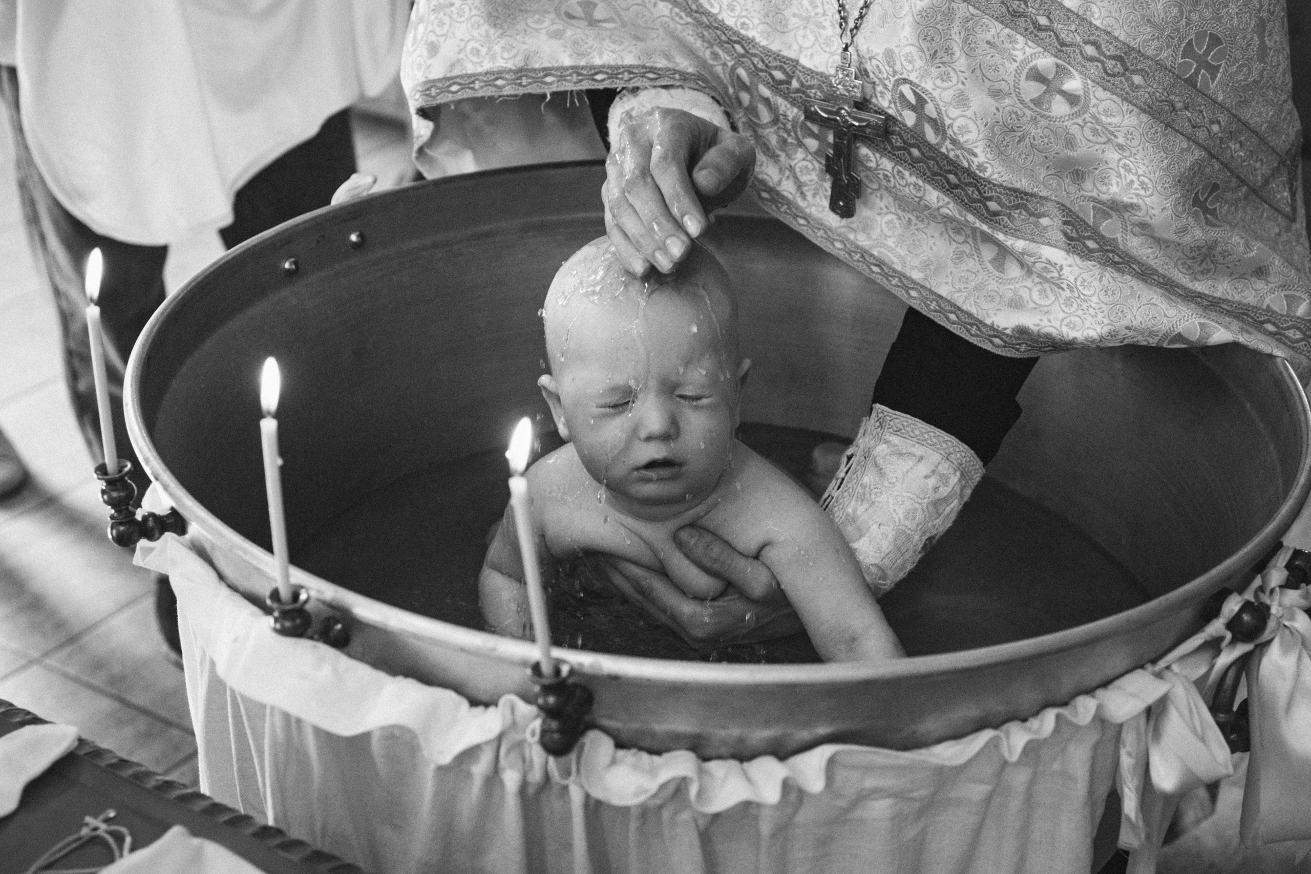 Таинство Крещения Антона в Церкви Архангела Михаила. Детский и семейный фотограф в Пушкино, Мытищи, Москва Сергеева Светлана