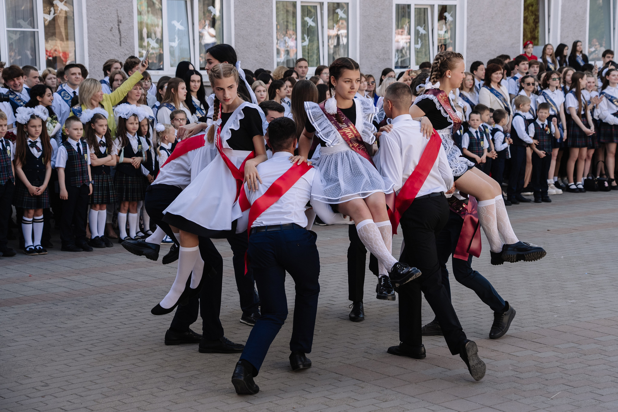 11 класс 40 школа. Выпускные альбомы Натальи Бутко: Новороссийск, Анапа, Геленджик