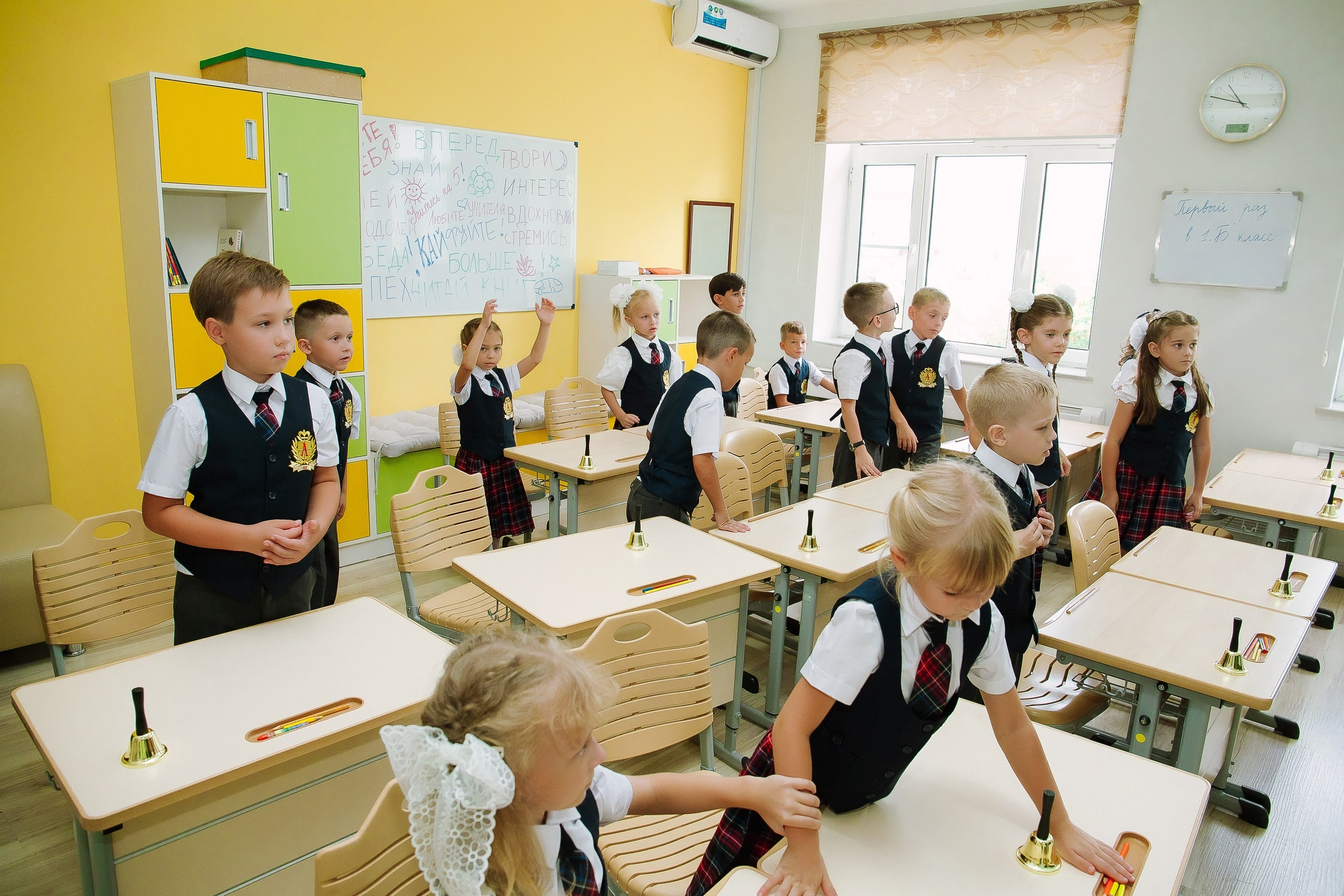 1 класс школа «Личность». Выпускные альбомы Натальи Бутко: Новороссийск, Анапа, Геленджик