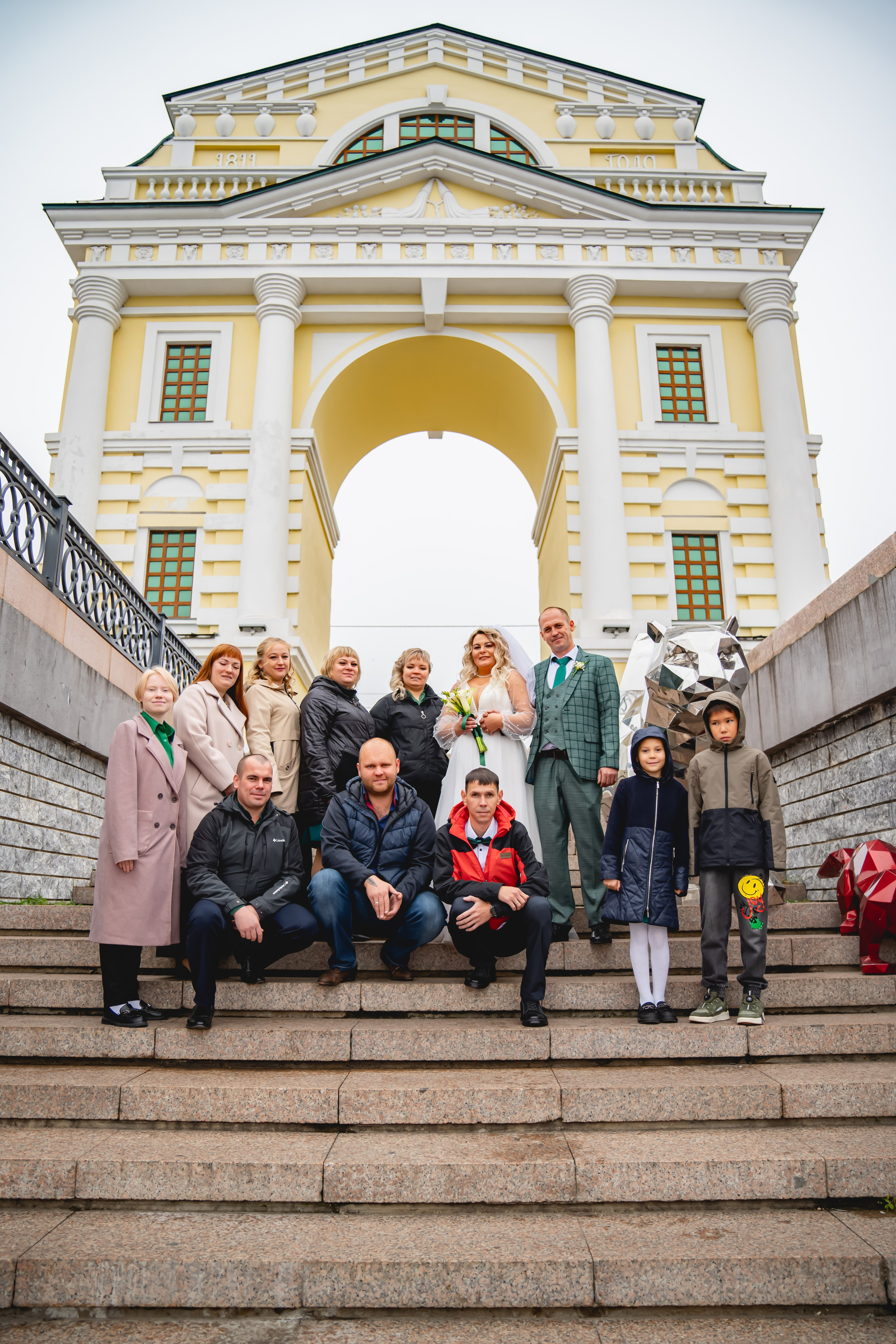 Осенняя Свадьба 2024. Занимаюсь профессиональной фотографией и живу рядом с Байкалом. Работаю в разных жанрах