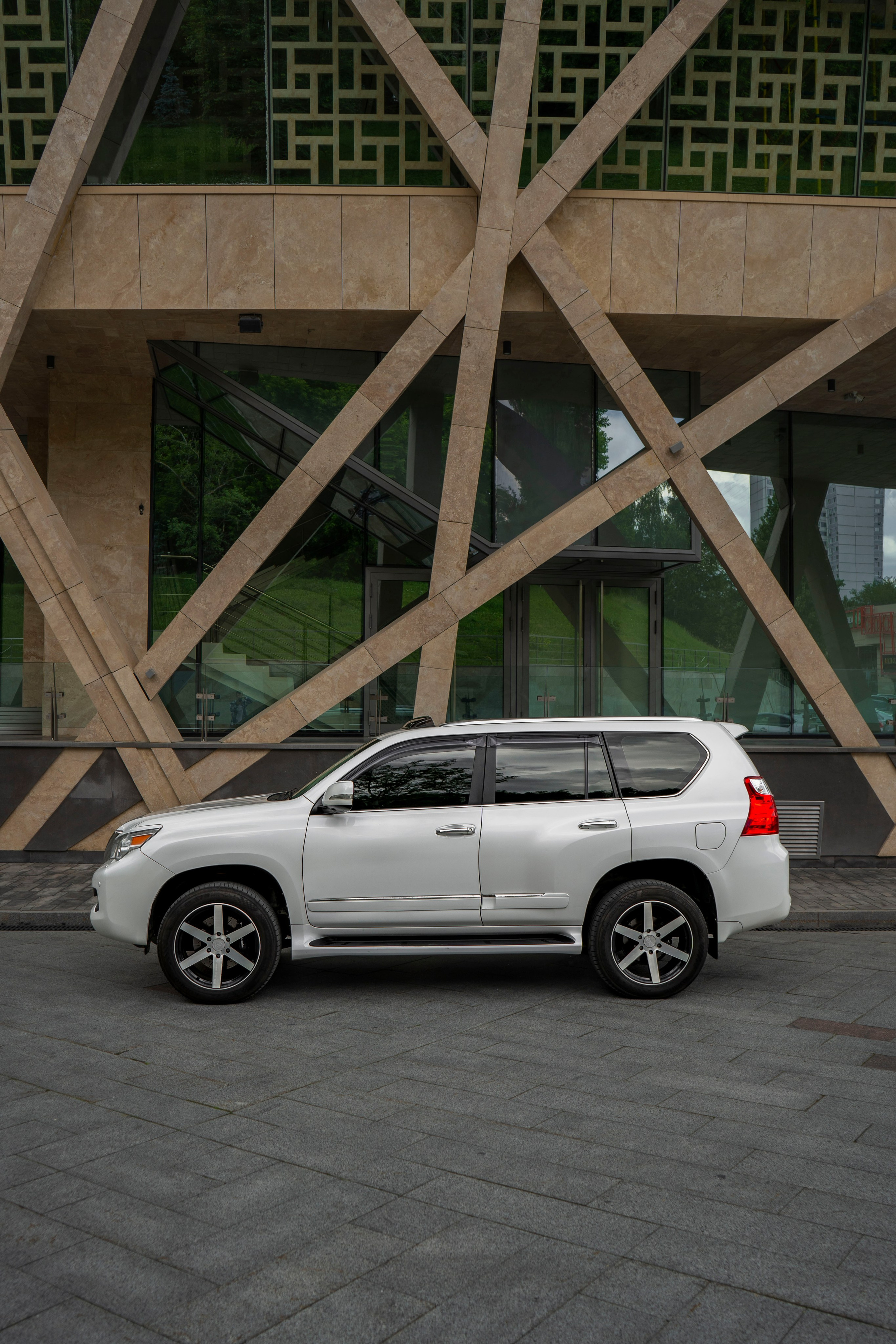 Lexus GX460. Автомобильный фотограф Ногинск Денис Городок
