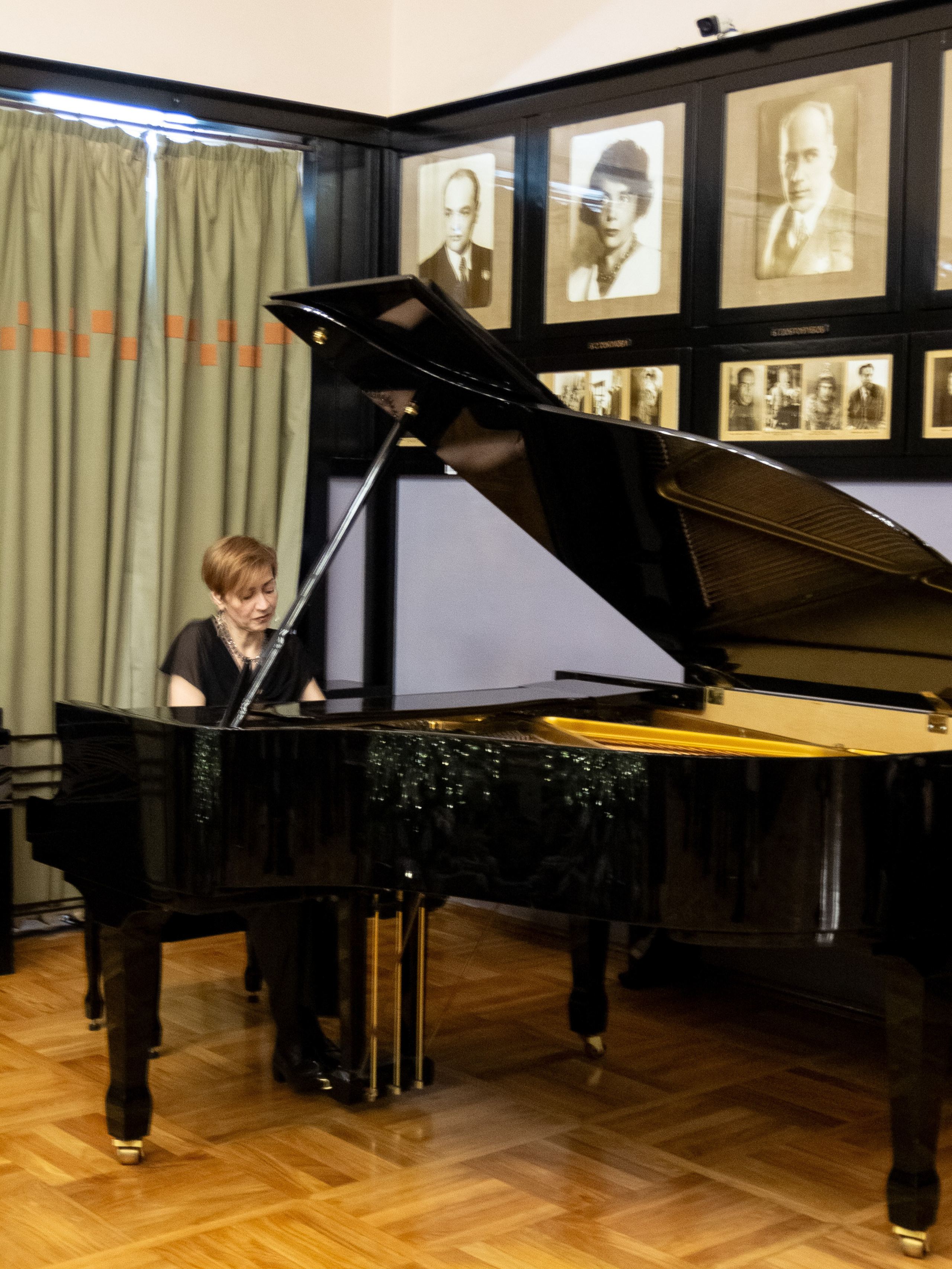 Маскарад с закрытыми глазами. Переосмысление. Искусство фотографии. Мария Осокина