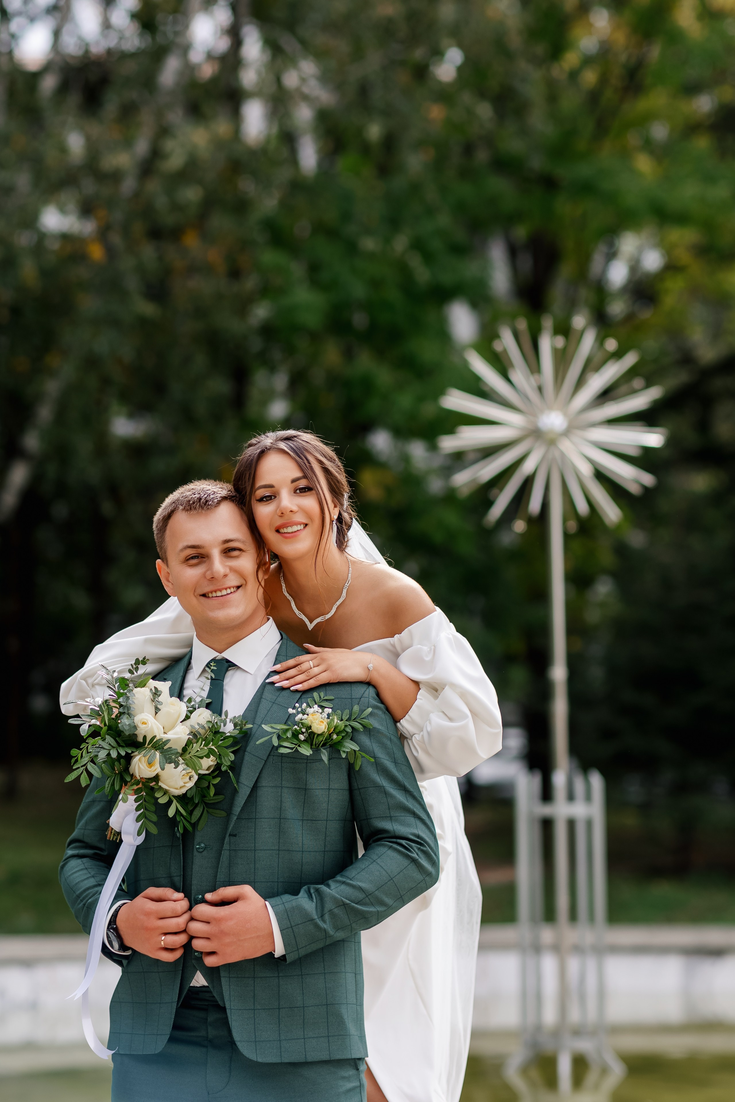 Олег и Юлия. Свадебная прогулка. Свадебный фотограф в Хабаровске