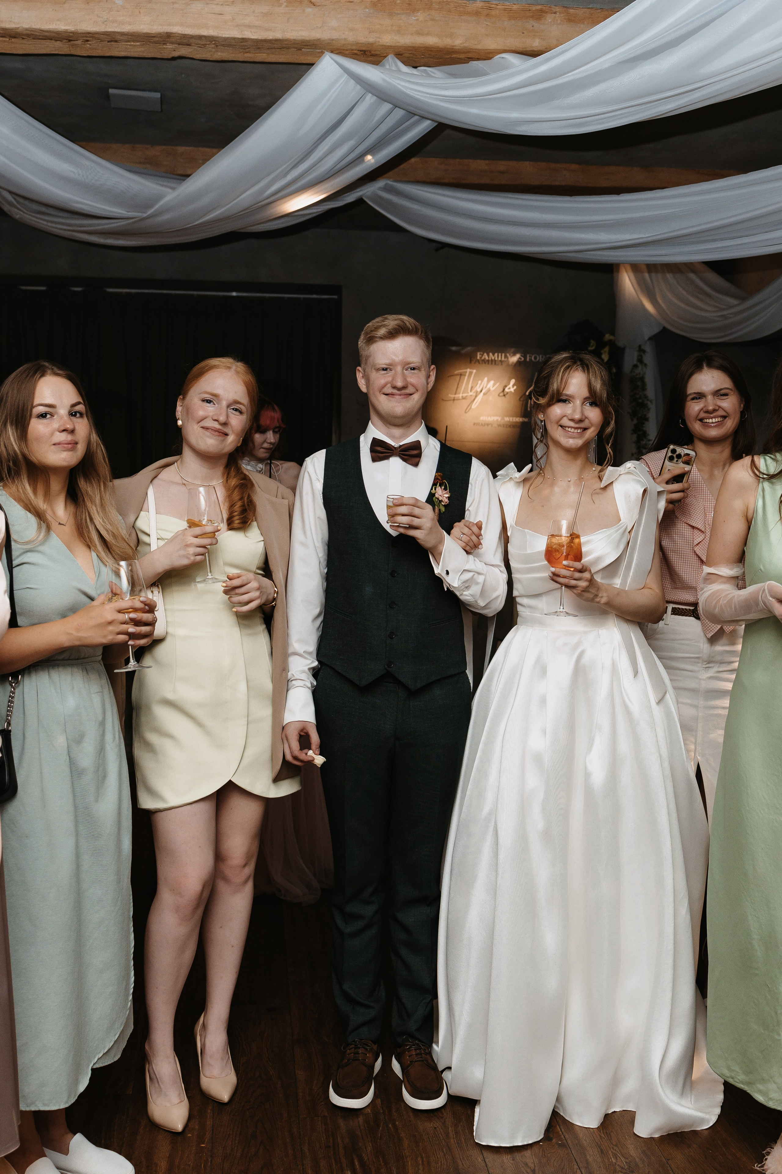 Илья и Ксюша (2024). Свадебный и семейный фотограф в Москве Яна Шувалова