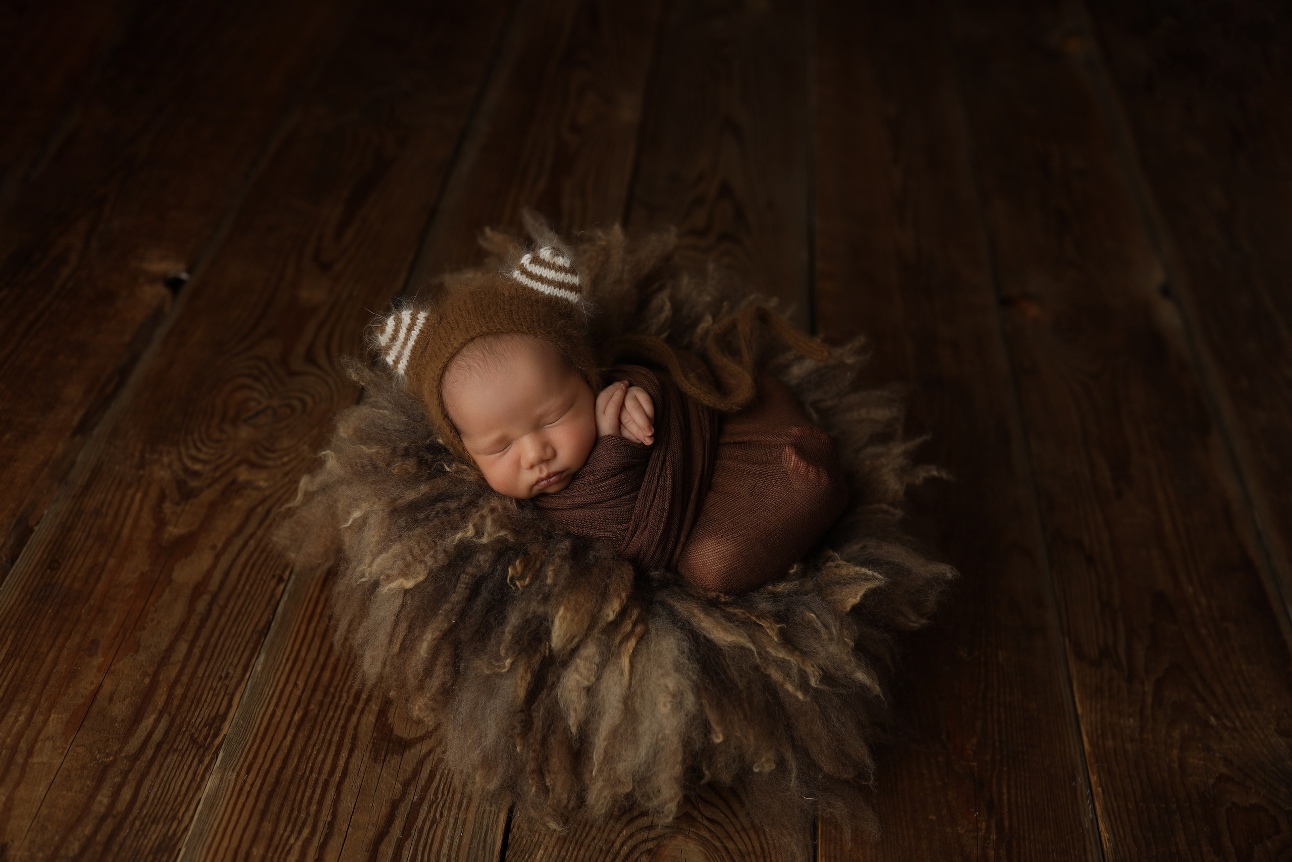 PH @anna_molodykh_newborn.almaty. Retoucher Aleksmokh