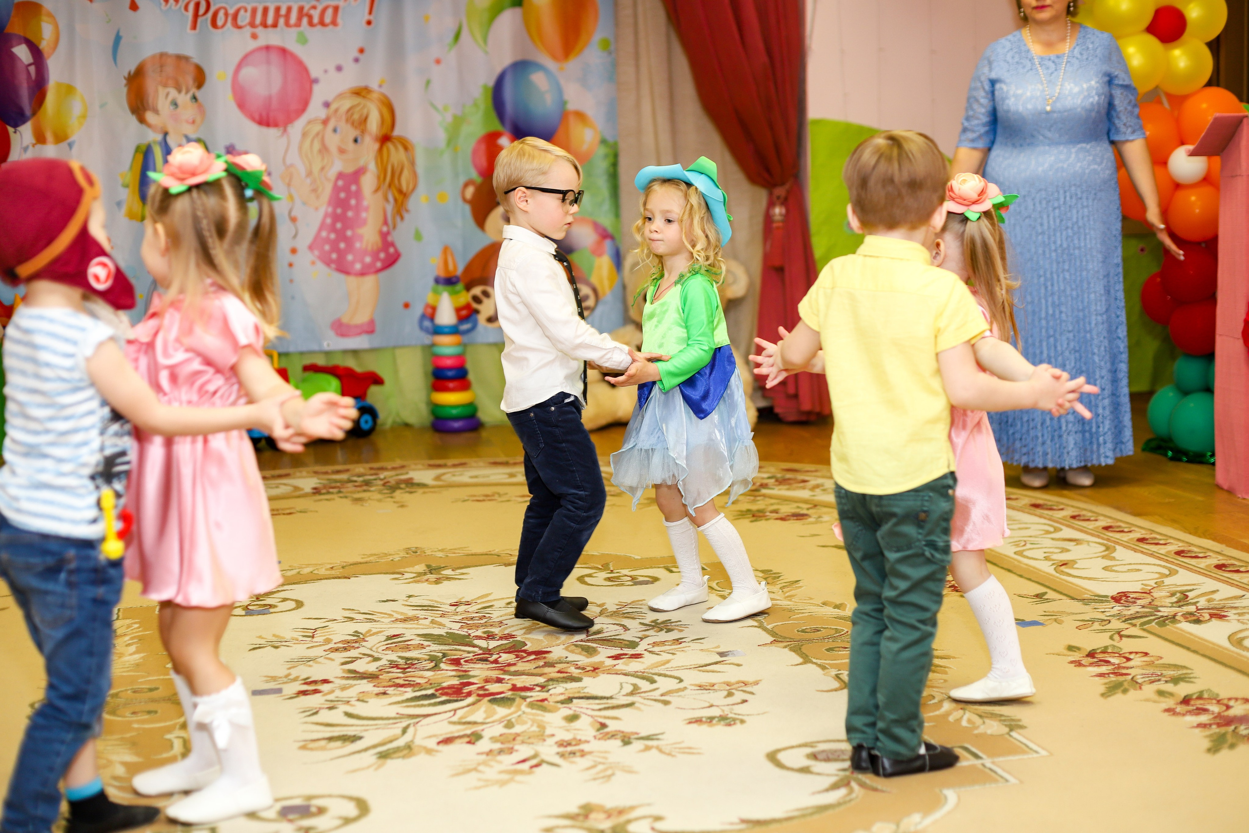 Съёмки праздников и выпускных в детских садиках и школах. Семейный и детский фотограф Эльвира Билибина