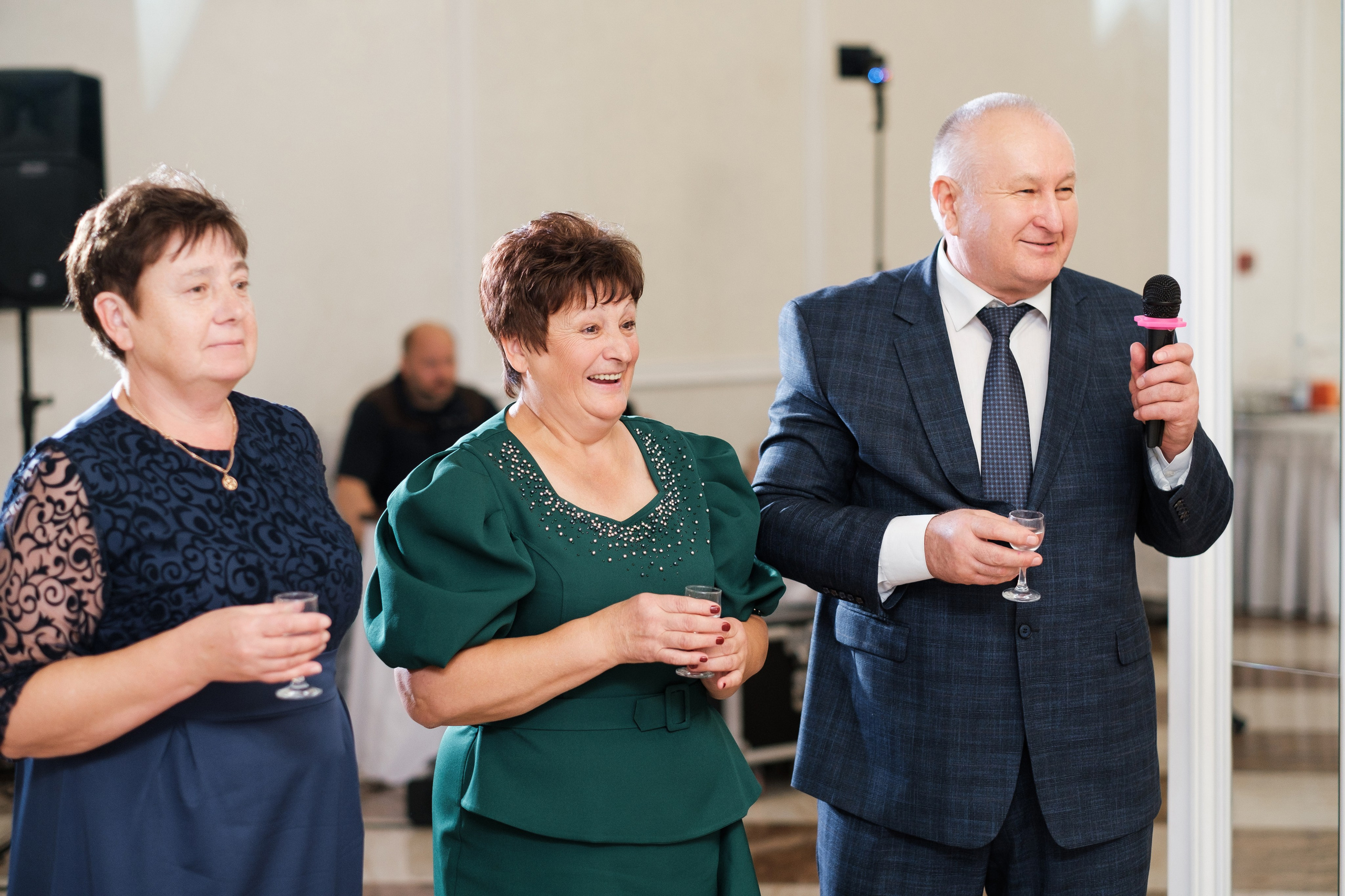 Александр и Лариса. Свадебный фотограф | репортаж | праздники | крещение