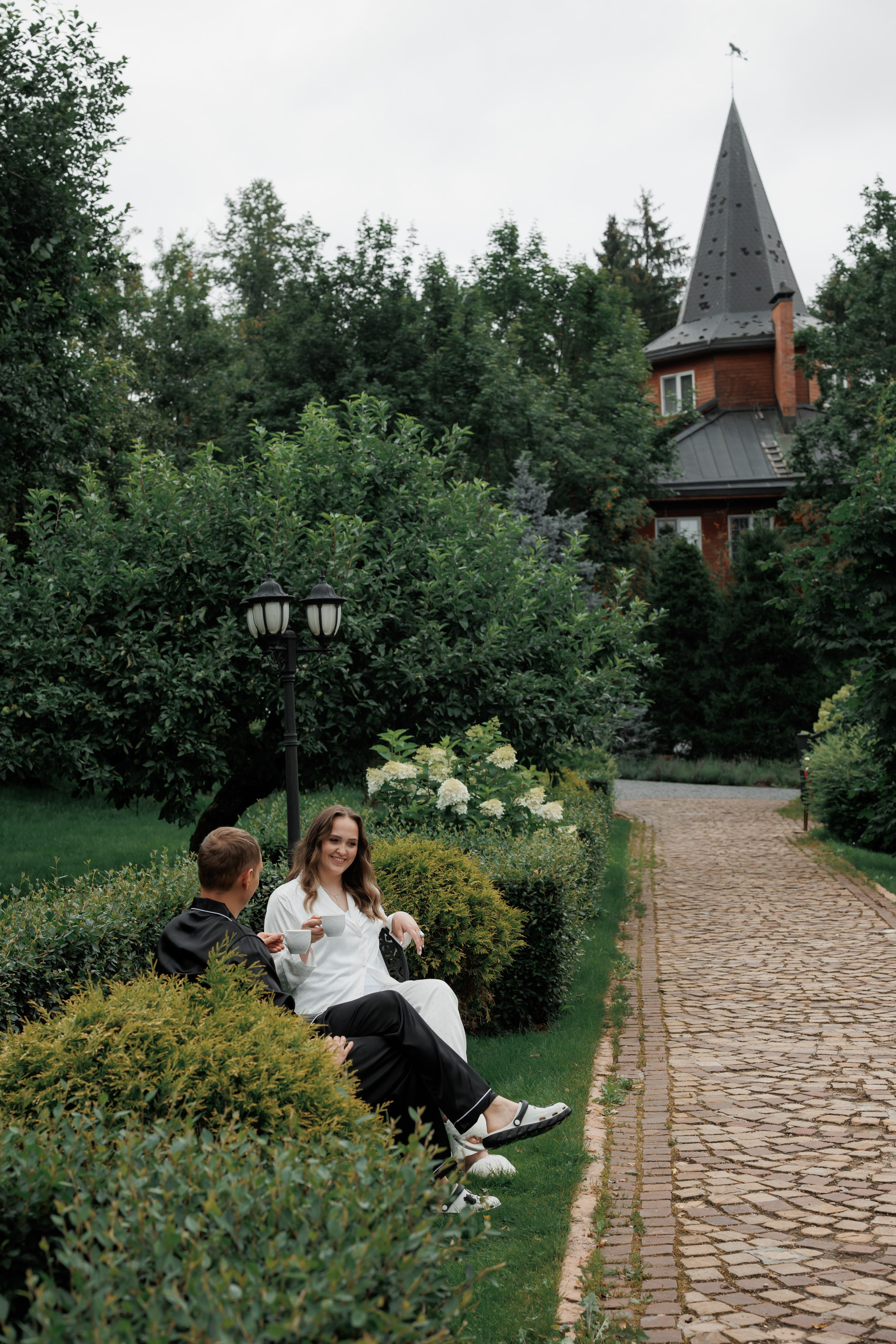 Свадебная фотосессия в отеле Сенешаль. Свадебный и репортажный фотограф (Москва, Королев и другие)