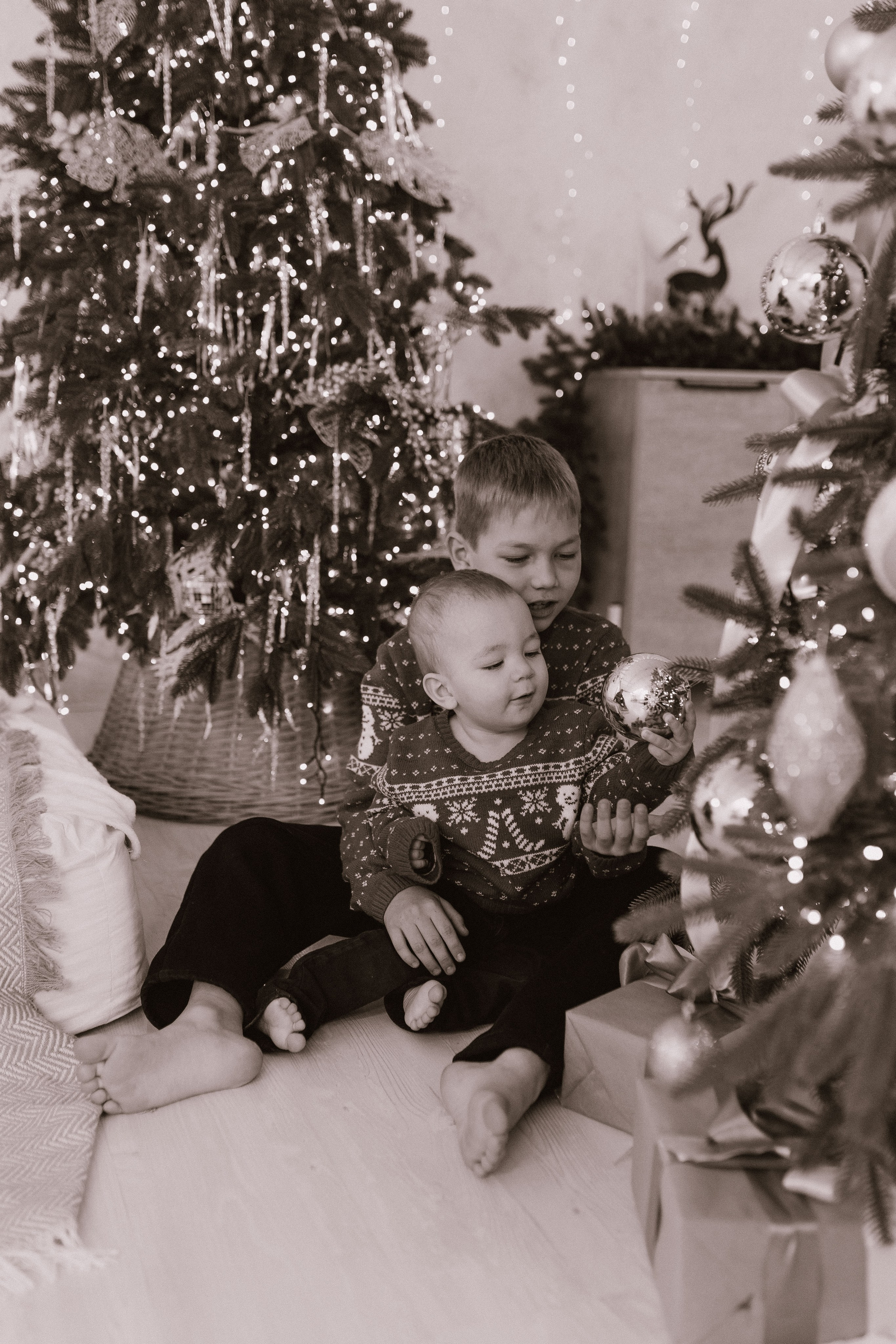 Яркий новый год мама и 2 сыночка. Фотограф в Ставрополе Svetlana Matveeva