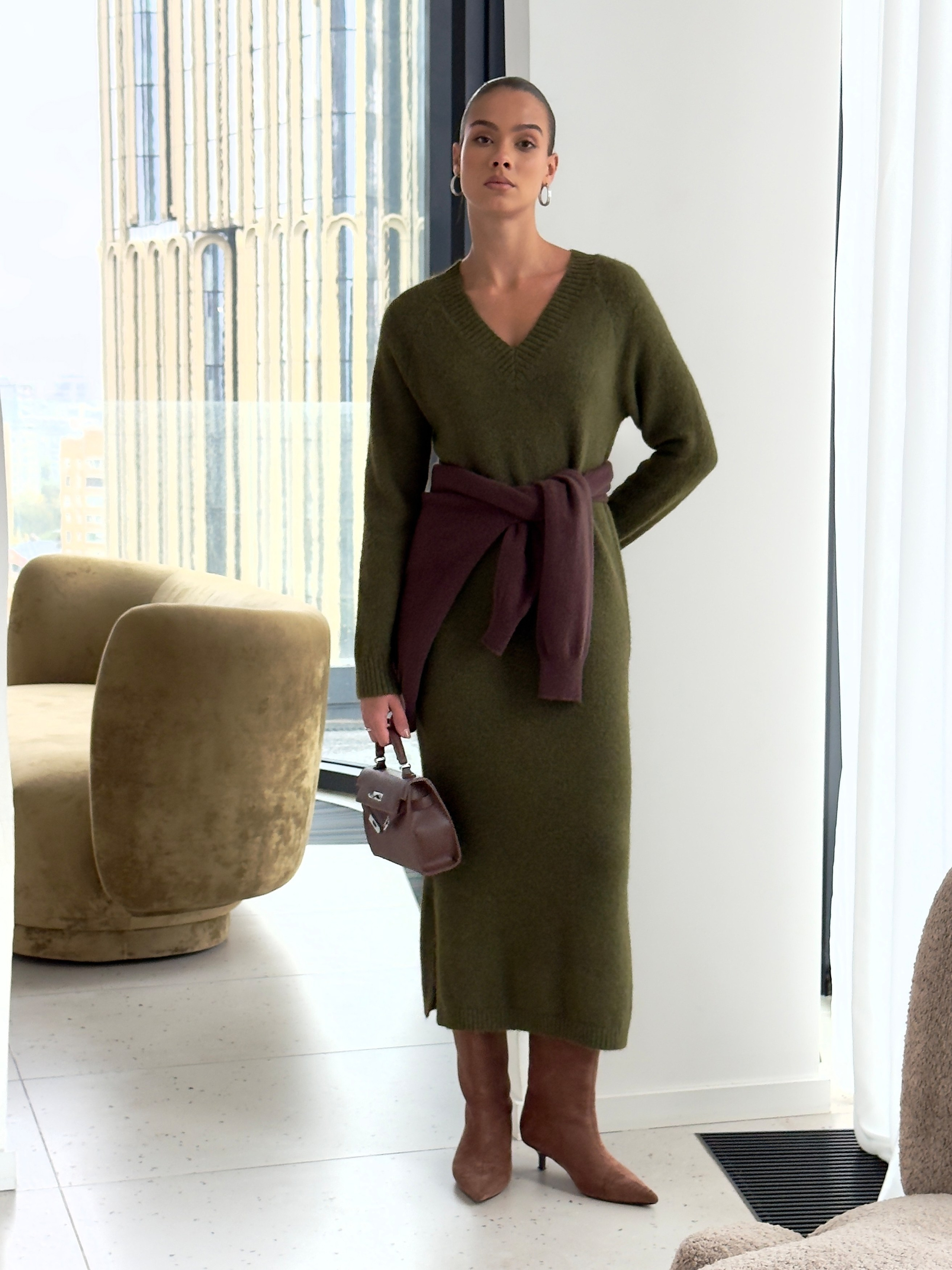 Mob.content. 595 Production