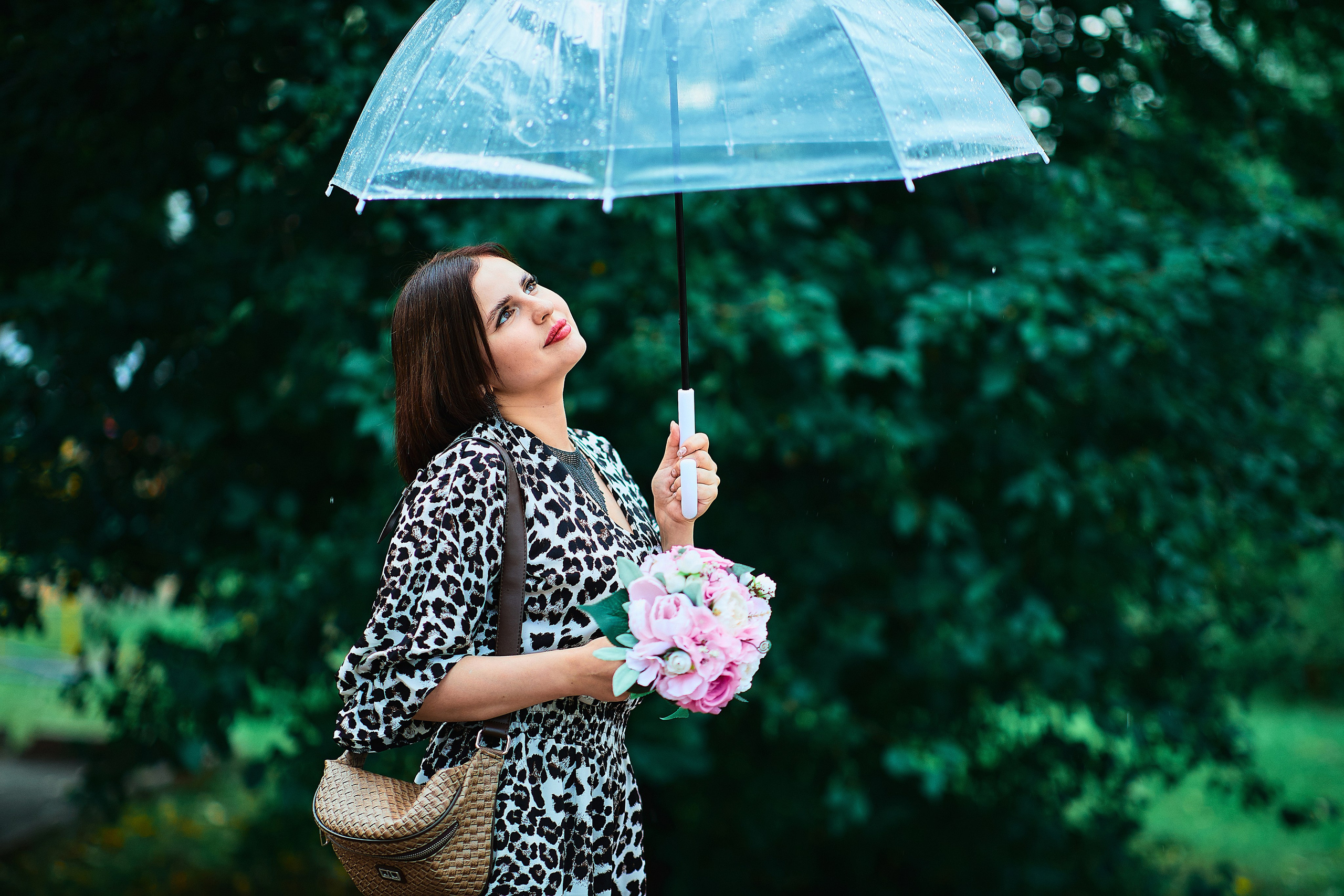 невеста под зонтом