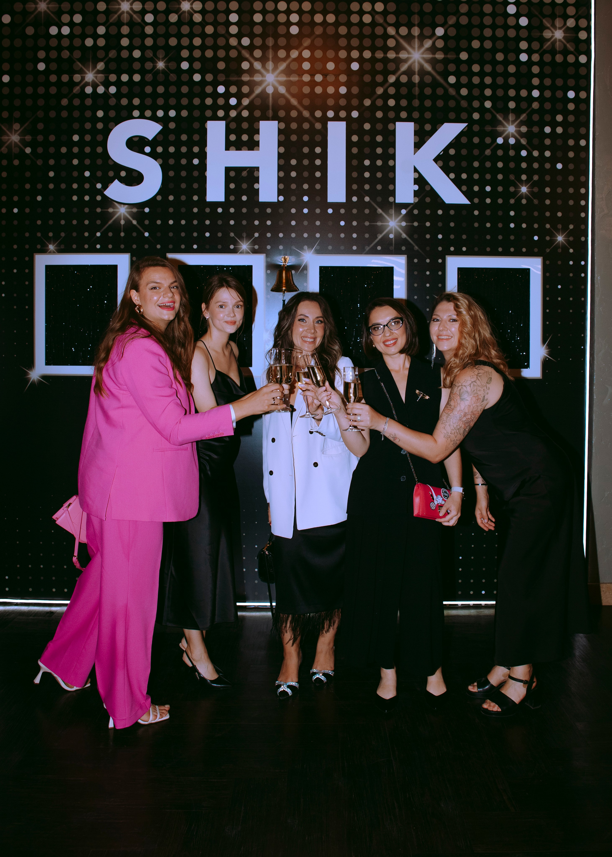 SHIK. Портретный фотограф в Москве Дарья Цезария