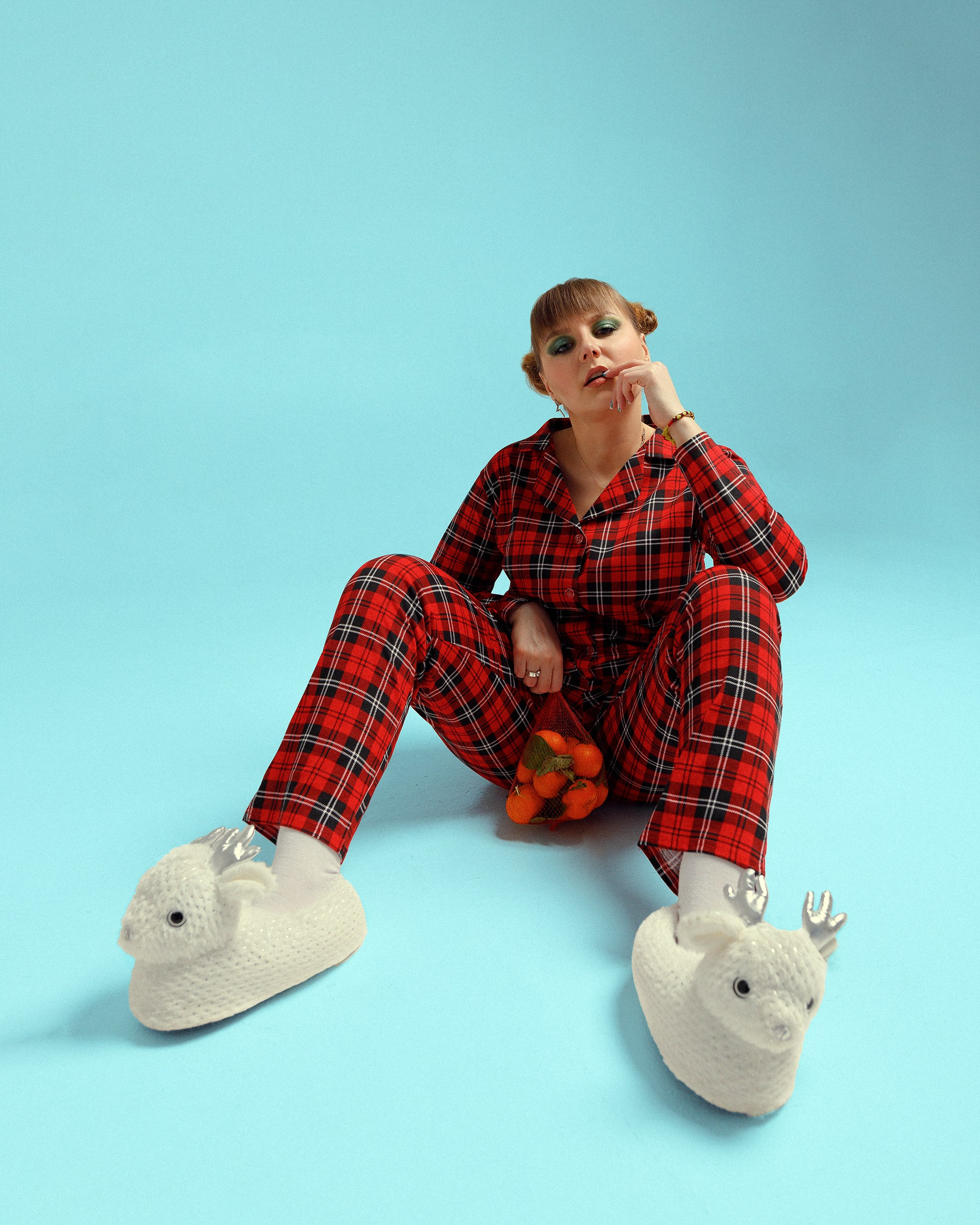 Катя — Раз два три елочка гори. Женский фотограф в Магнитогорске Шапошников Данил