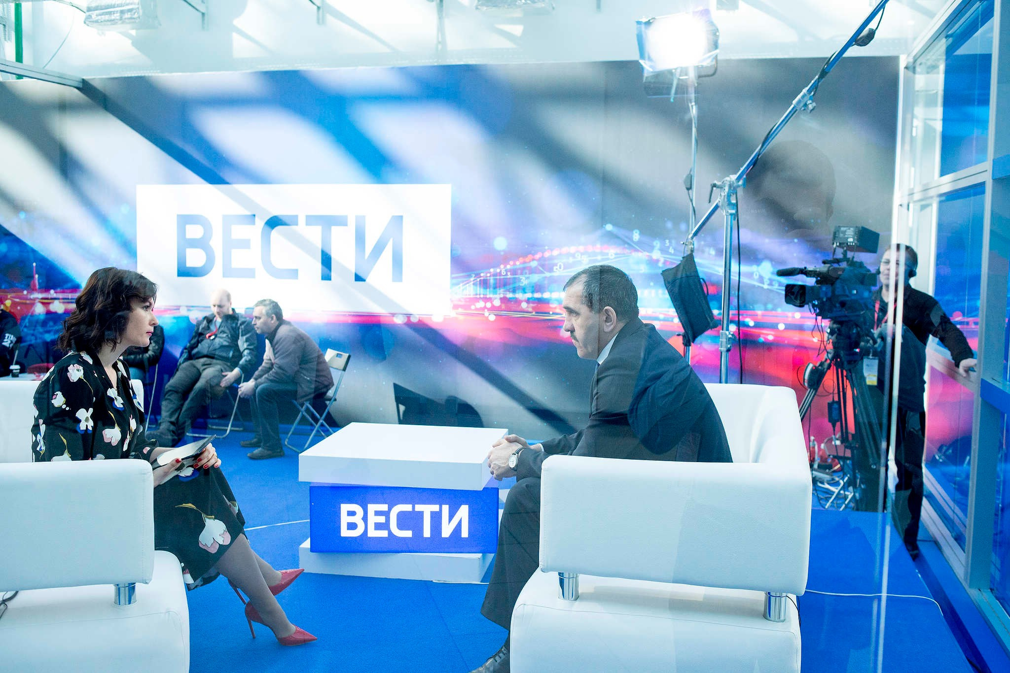 На международном инвестиционном форуме в Сочи. Съемка для РБК в 2018 году.