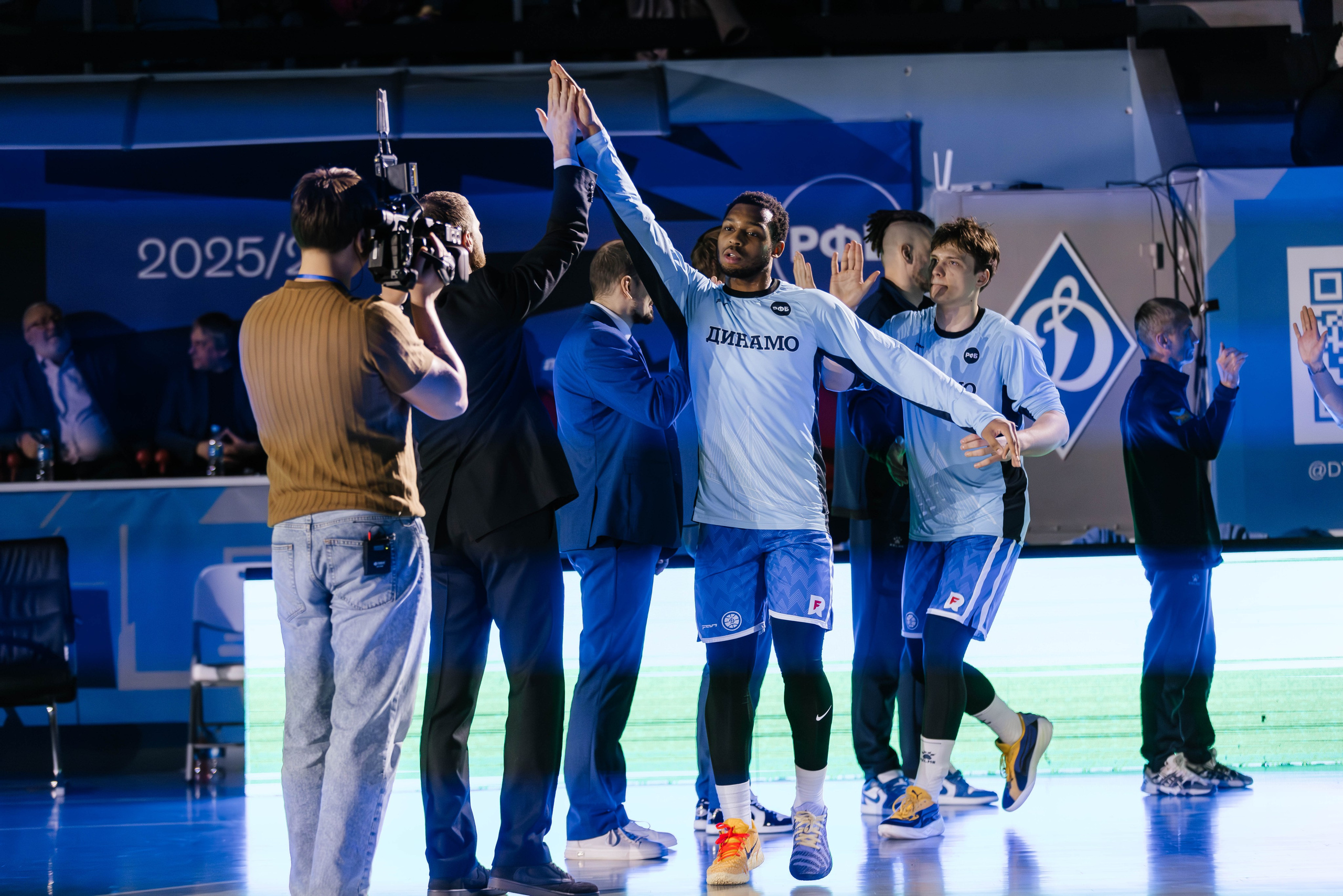 Баскетбол — Динамо. Репортажный и свадебный фотограф во Владивостоке Максим Цой